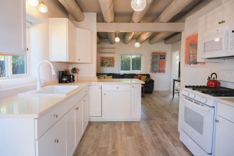 Multifamily For Sale - 104 A B Brooks Street<br/> Taos County, Taos, NM 87571