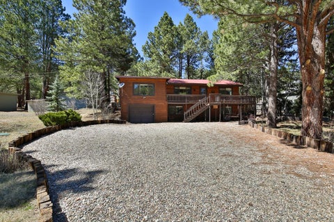 Homes For Sale - 35 Lodge Road<br/> Taos, NM 87571