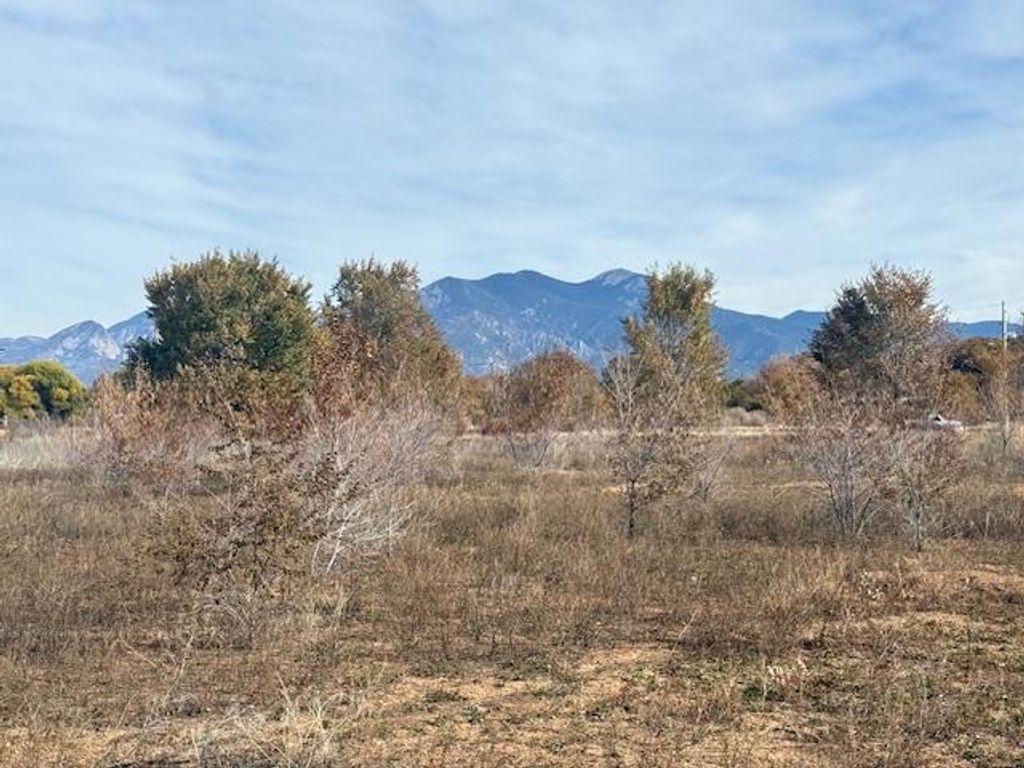 Photo of 91 A Cordillera Road NW, Ranchos de Taos, NM 87557 (MLS # 114200)