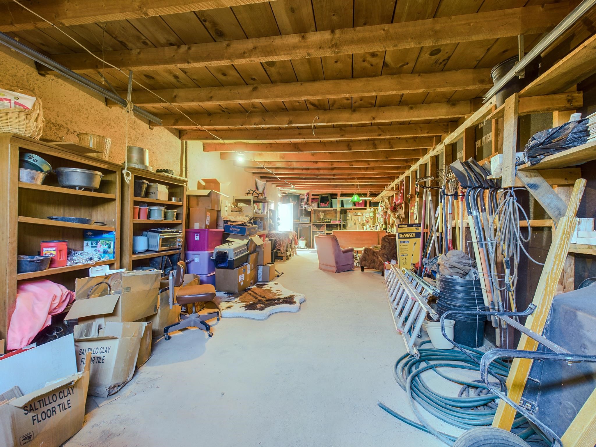 Ranchos De Taos, New Mexico 87557, United States, 1 Bedroom Bedrooms, ,1 BathroomBathrooms,Residential,Pending,46902