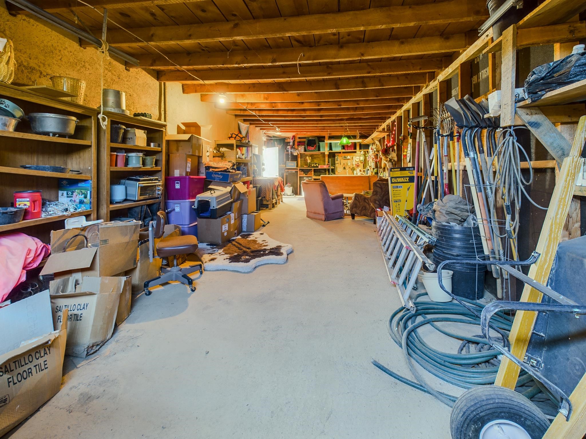 Ranchos De Taos, New Mexico 87557, United States, 1 Bedroom Bedrooms, ,1 BathroomBathrooms,Residential,Pending,46902