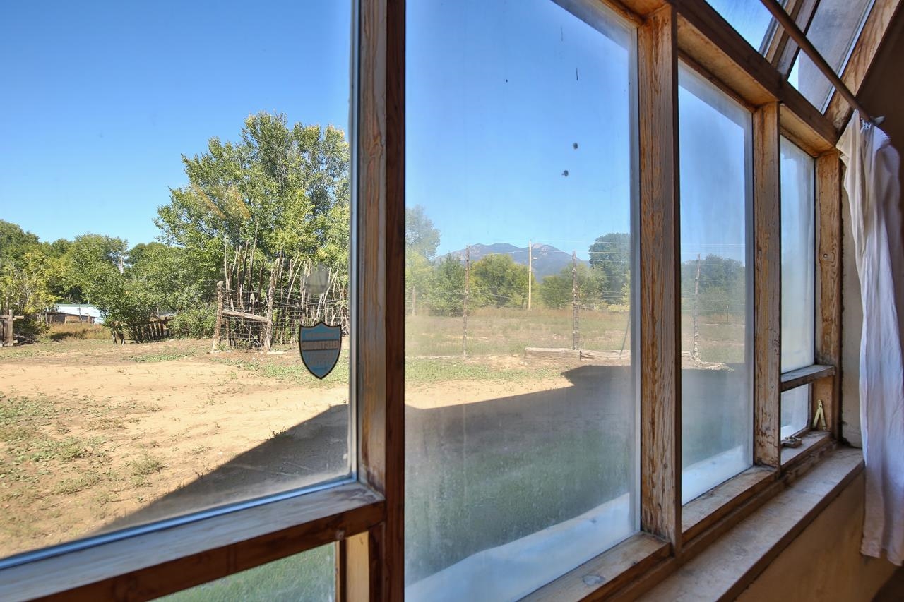 108 Dimas Lane, Taos, New Mexico image 39