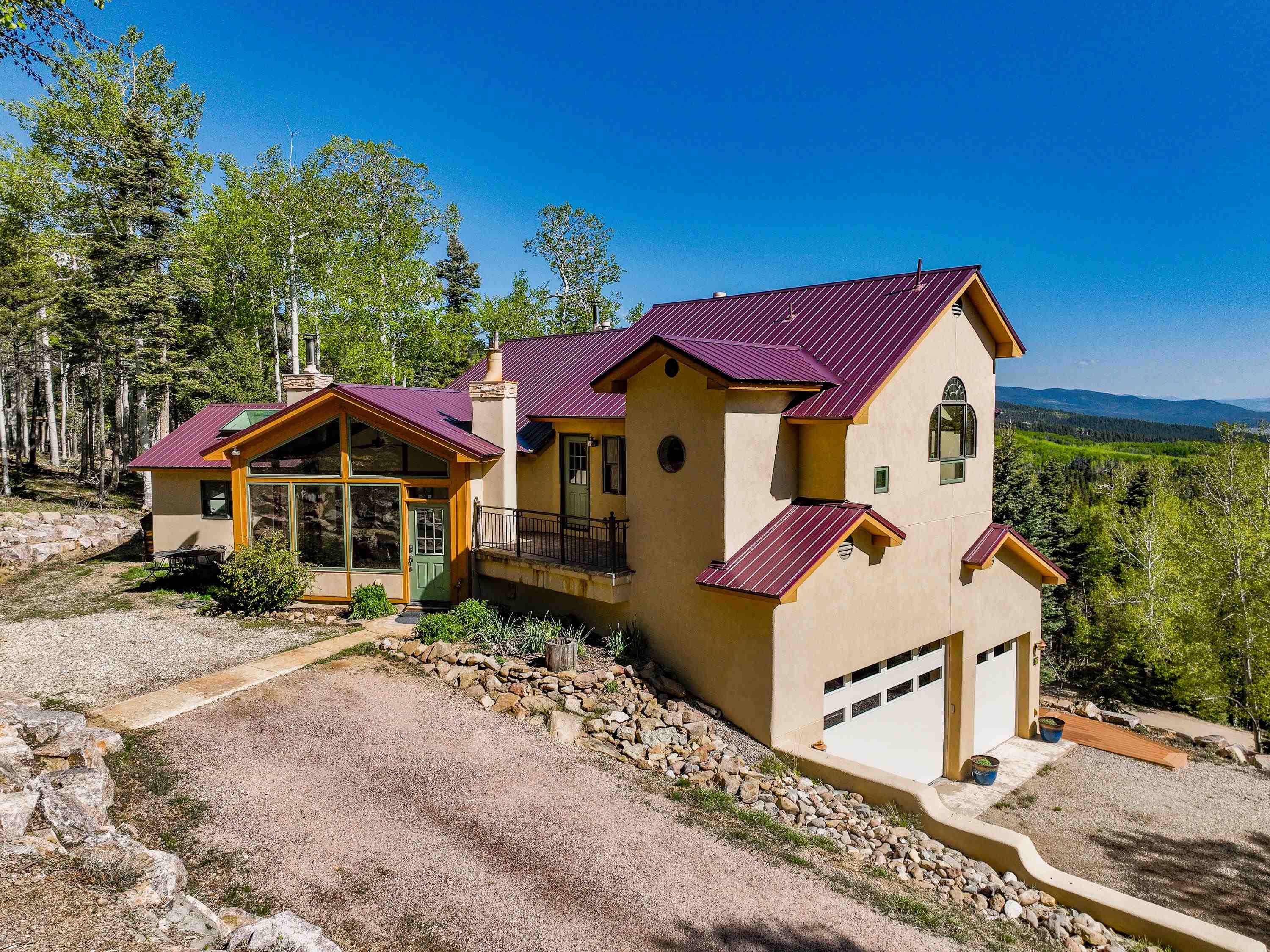 Angel Fire, New Mexico 87710, United States, 4 Bedrooms Bedrooms, ,3 BathroomsBathrooms,Residential,Pending,149737