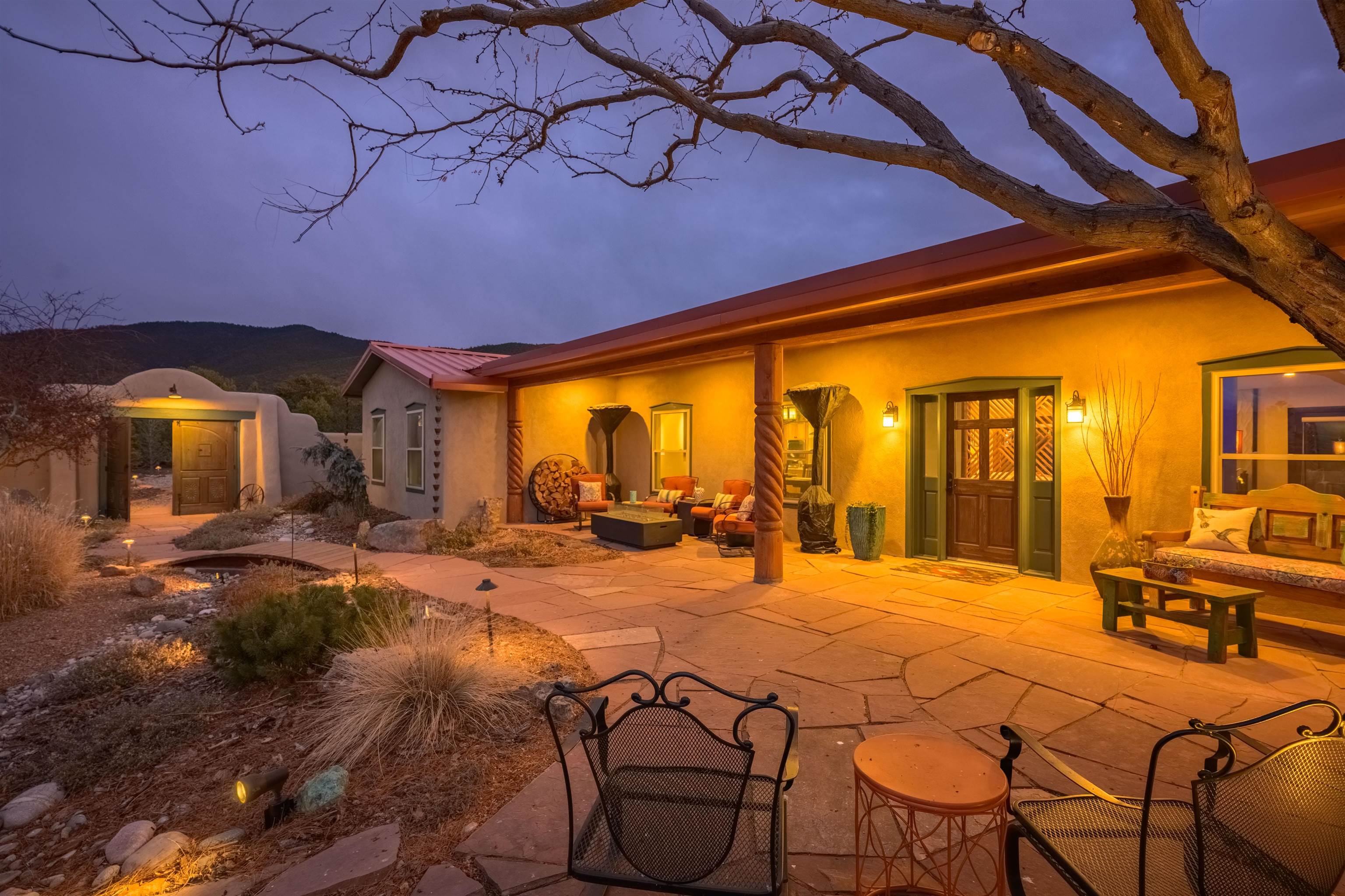 21 Nickell Road, Taos, New Mexico image 6
