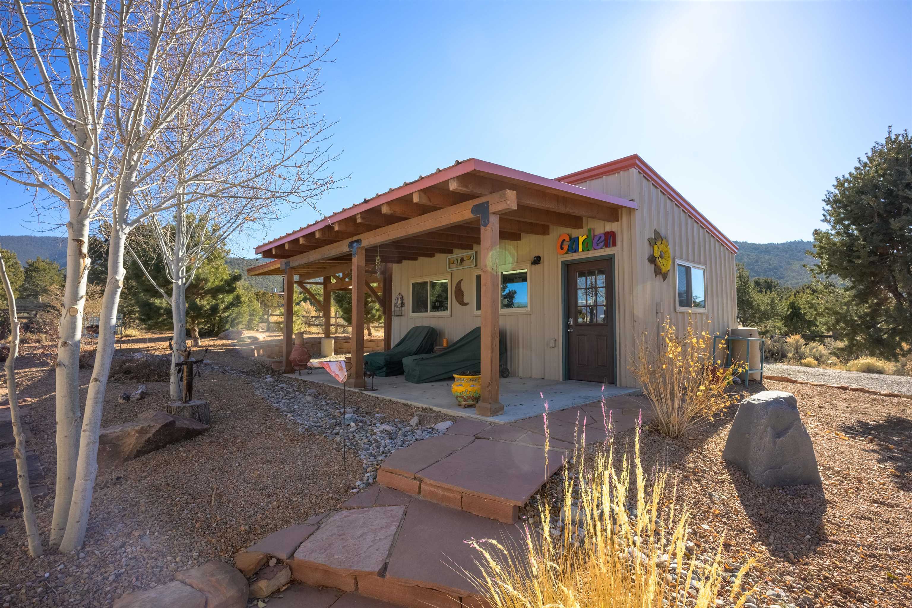 21 Nickell Road, Taos, New Mexico image 20