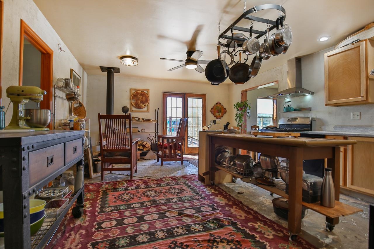 4 Luz Del Monte Rd, El Prado, New Mexico image 3