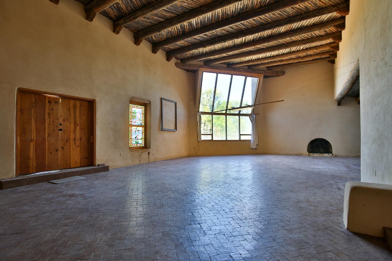 108 Dimas Ln, Taos, New Mexico image 38