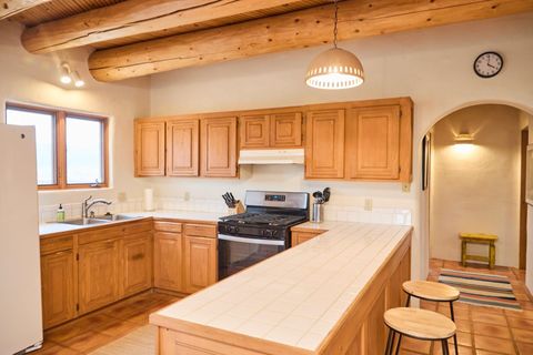 Photo of 41 Luz Del Monte Rd, El Prado, NM 87529 (MLS # 114293)