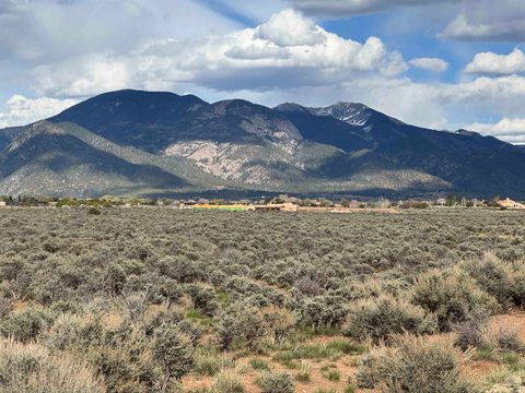 Photo of 8 Bellevue Drive LOT 32, Arroyo Seco, NM 87514 (MLS # 113453)