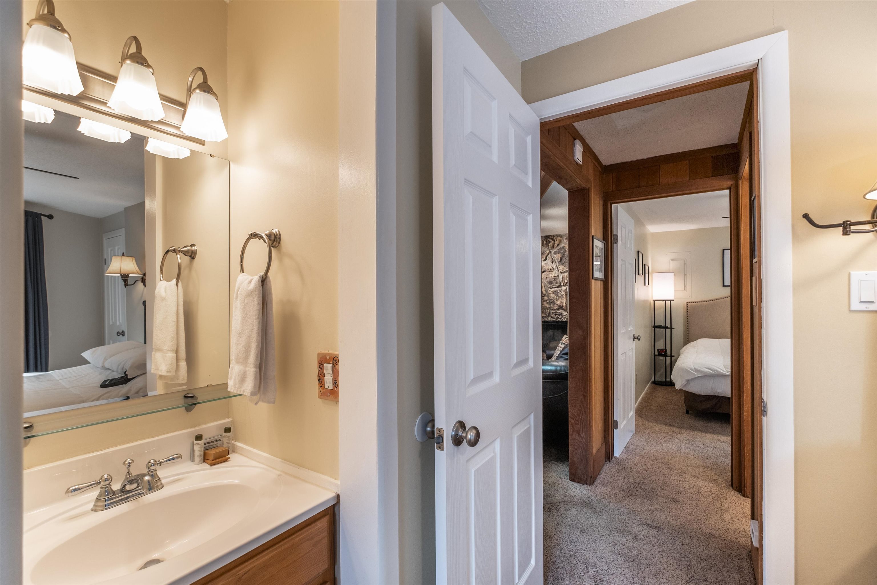 Angel Fire, New Mexico 87710, United States, 2 Bedrooms Bedrooms, ,1 BathroomBathrooms,Residential,Active,248720