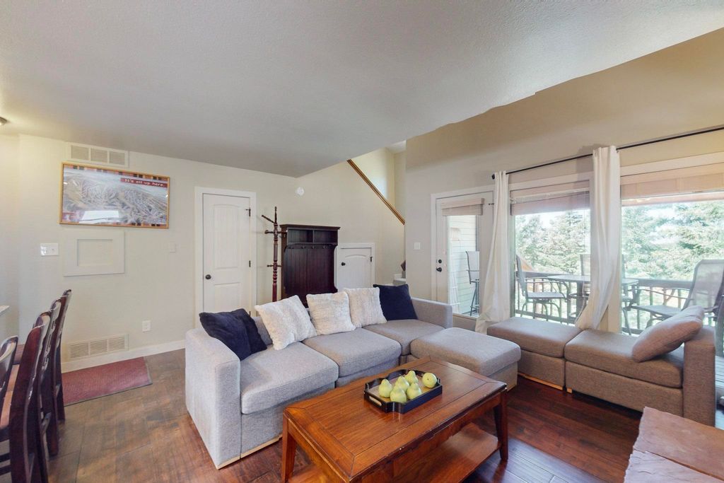 Photo of 65 Vail Ave B10 Ave #B-10, Angel Fire, NM 87710 (MLS # 113420)