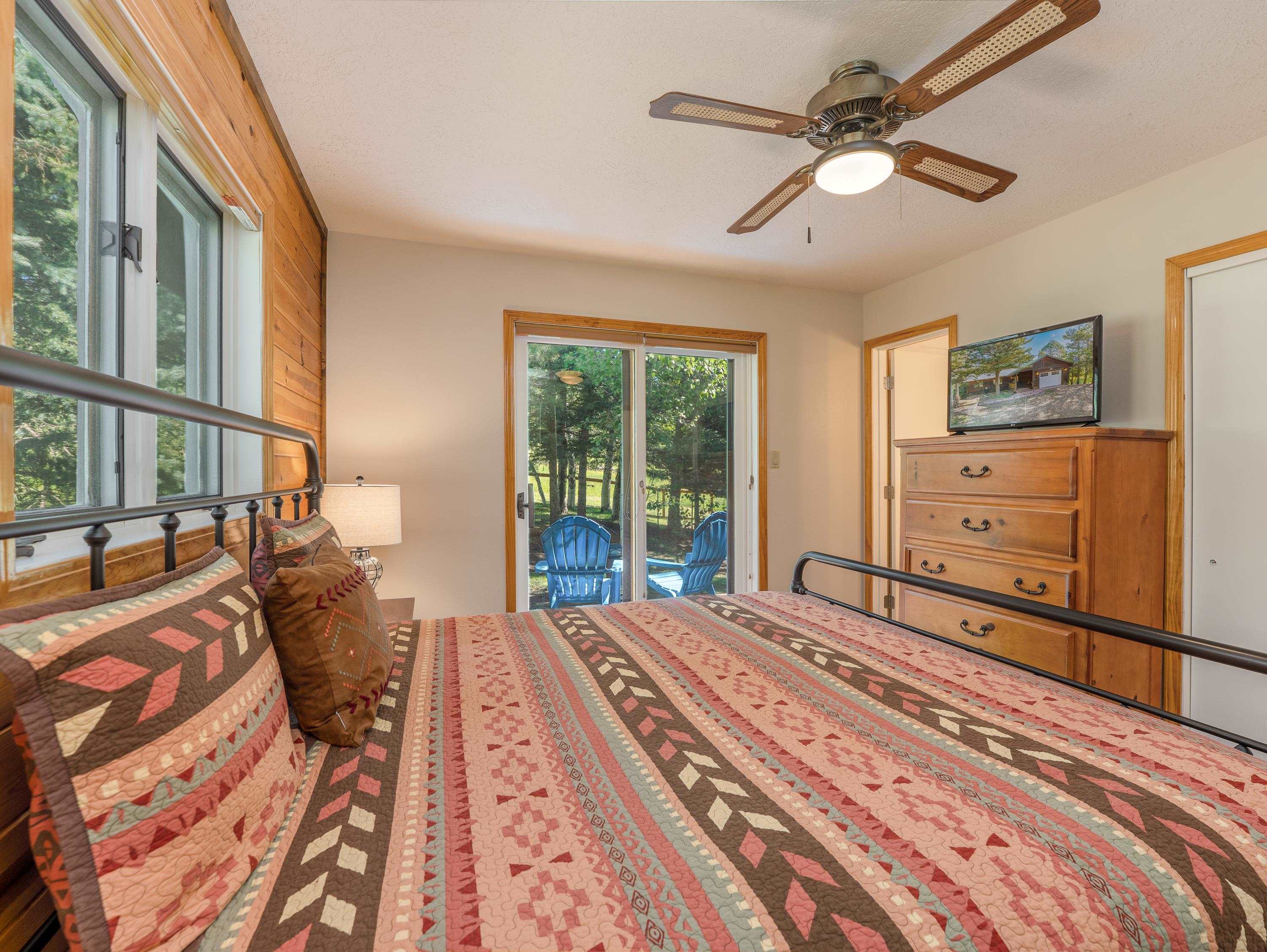 Angel Fire, New Mexico 87710, United States, 3 Bedrooms Bedrooms, ,2 BathroomsBathrooms,Residential,Pending,205881