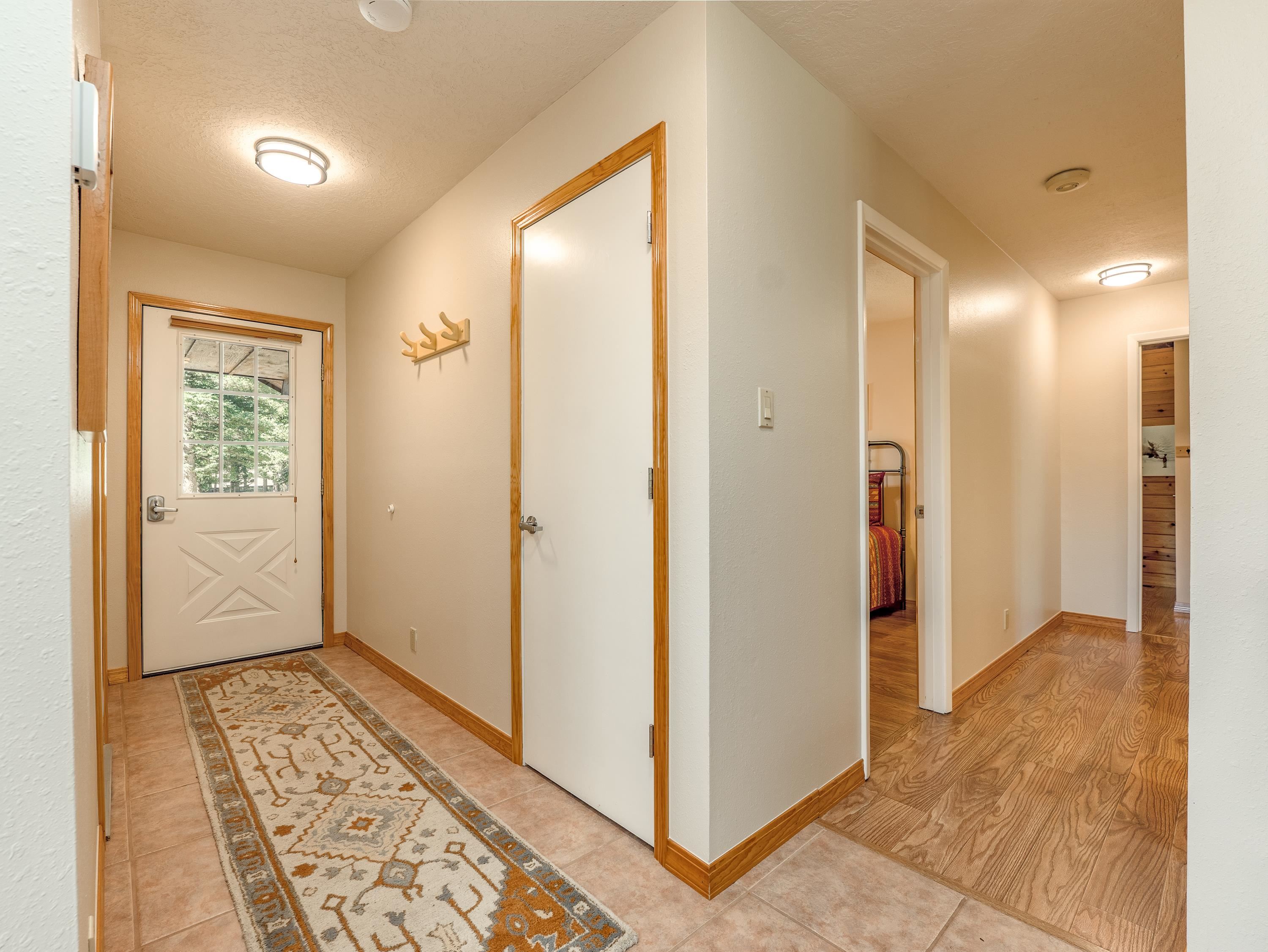 Angel Fire, New Mexico 87710, United States, 3 Bedrooms Bedrooms, ,2 BathroomsBathrooms,Residential,Pending,205881