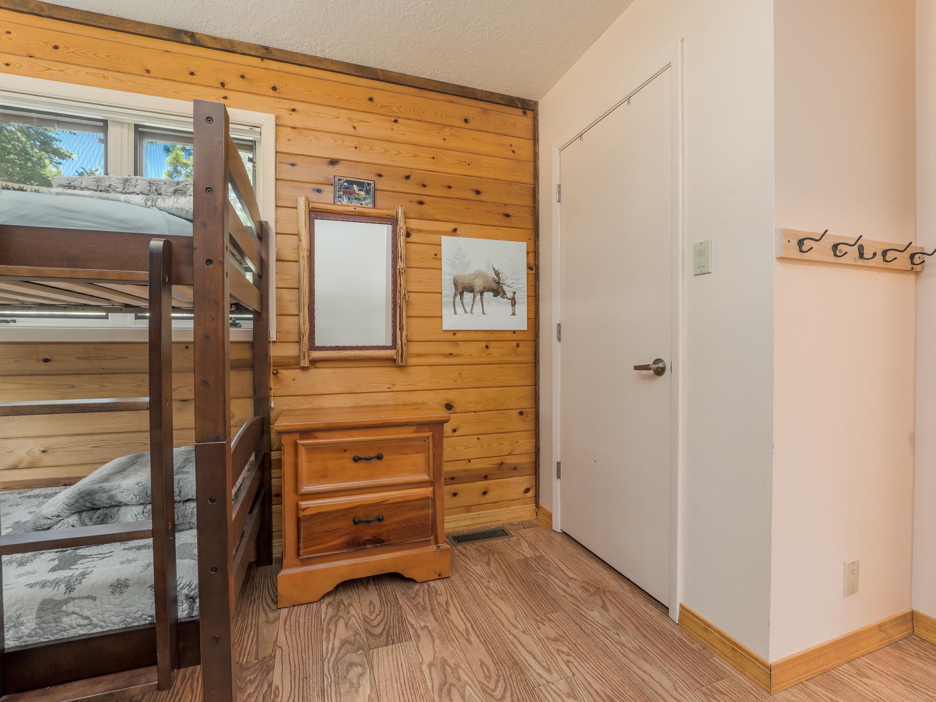 Angel Fire, New Mexico 87710, United States, 3 Bedrooms Bedrooms, ,2 BathroomsBathrooms,Residential,Pending,205881