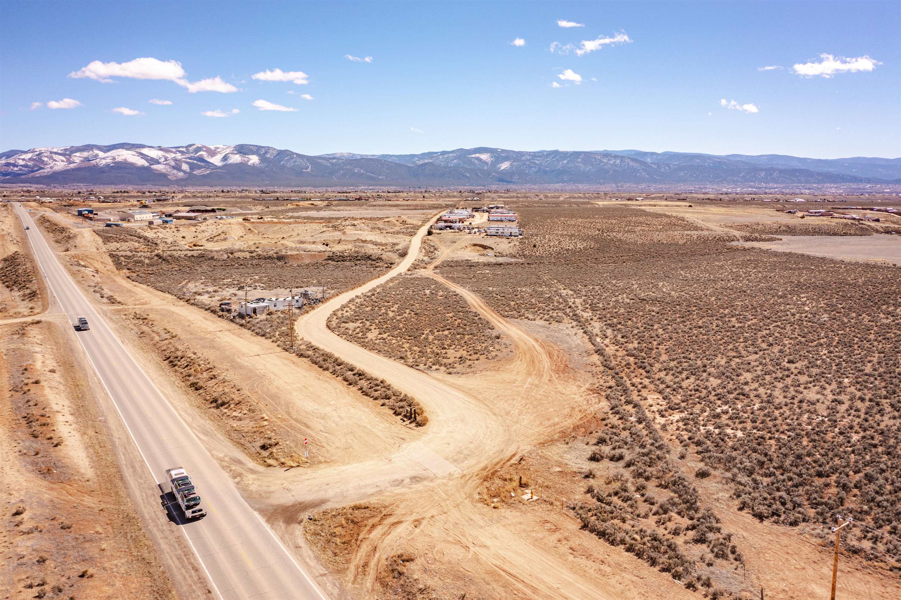 132 5 Acres Off Highway 64 West Drive, El Prado, New Mexico image 4
