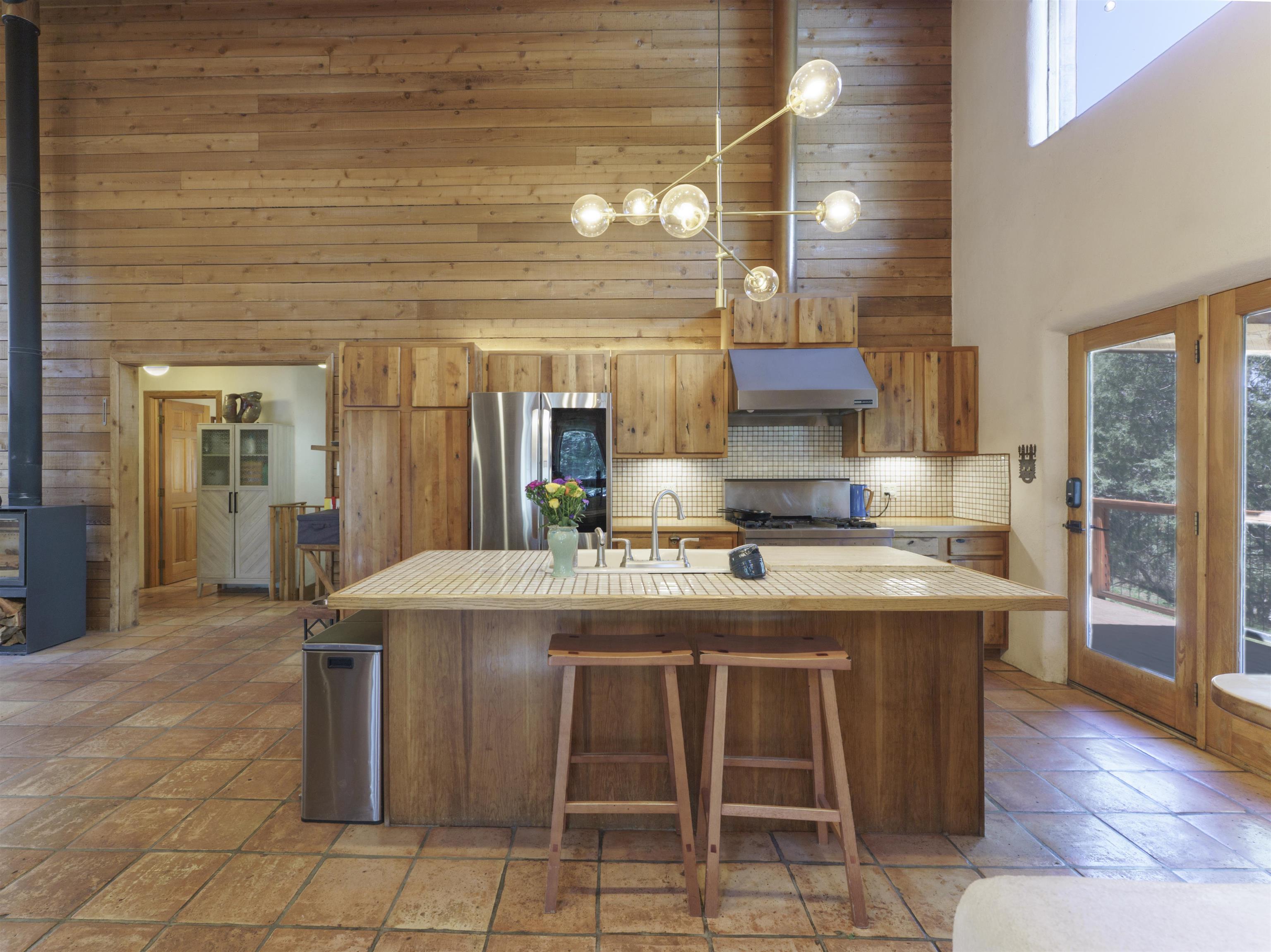 4 Lavender Road, Ranchos de Taos, New Mexico image 2
