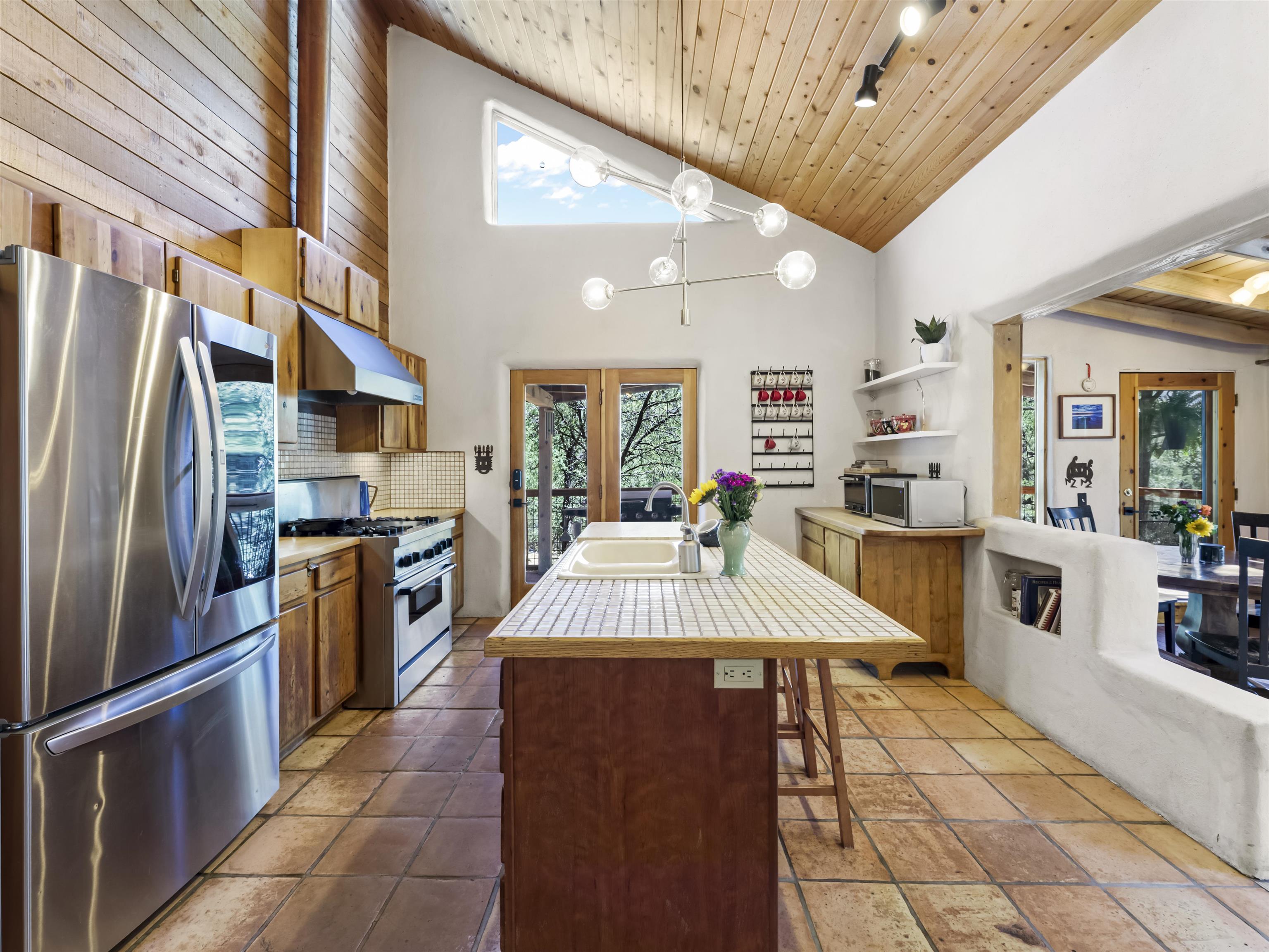 4 Lavender Road, Ranchos de Taos, New Mexico image 6
