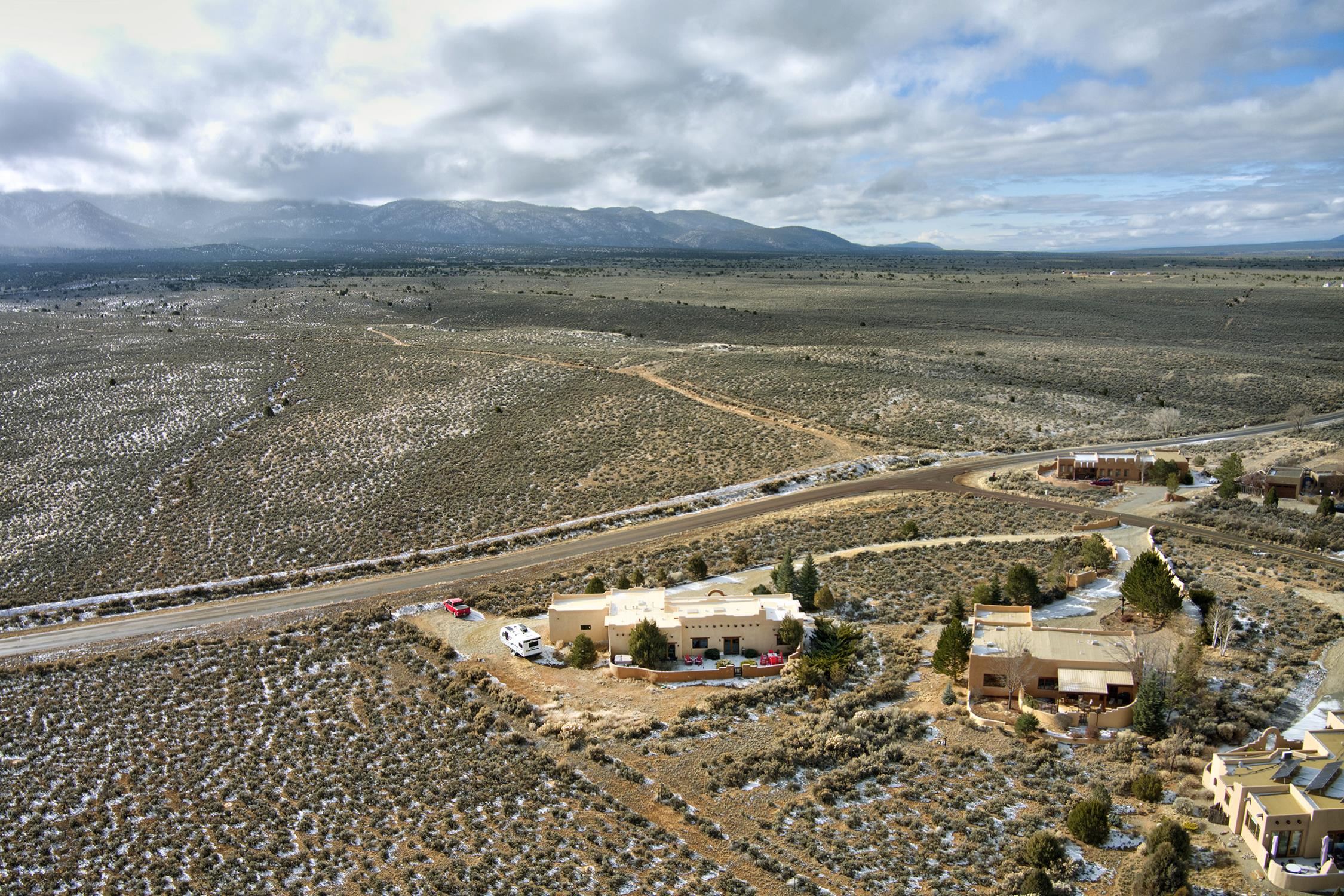 359 Los Cordovas Rd, Ranchos de Taos, New Mexico image 40