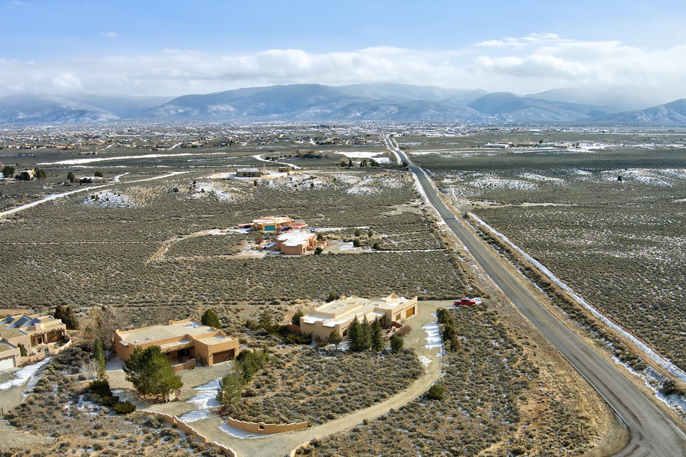 359 Los Cordovas Rd, Ranchos de Taos, New Mexico image 37