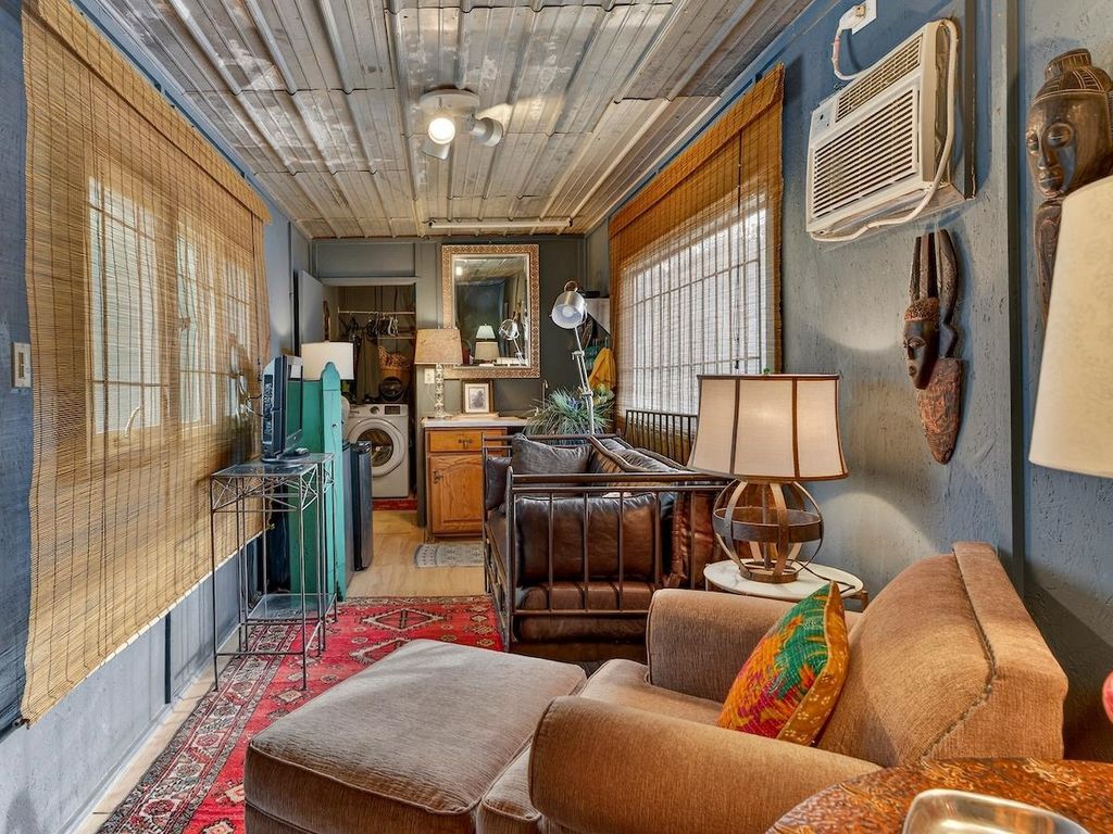 Photo of 592 Paseo del Canon East E, Taos, NM 87571 (MLS # 114555)