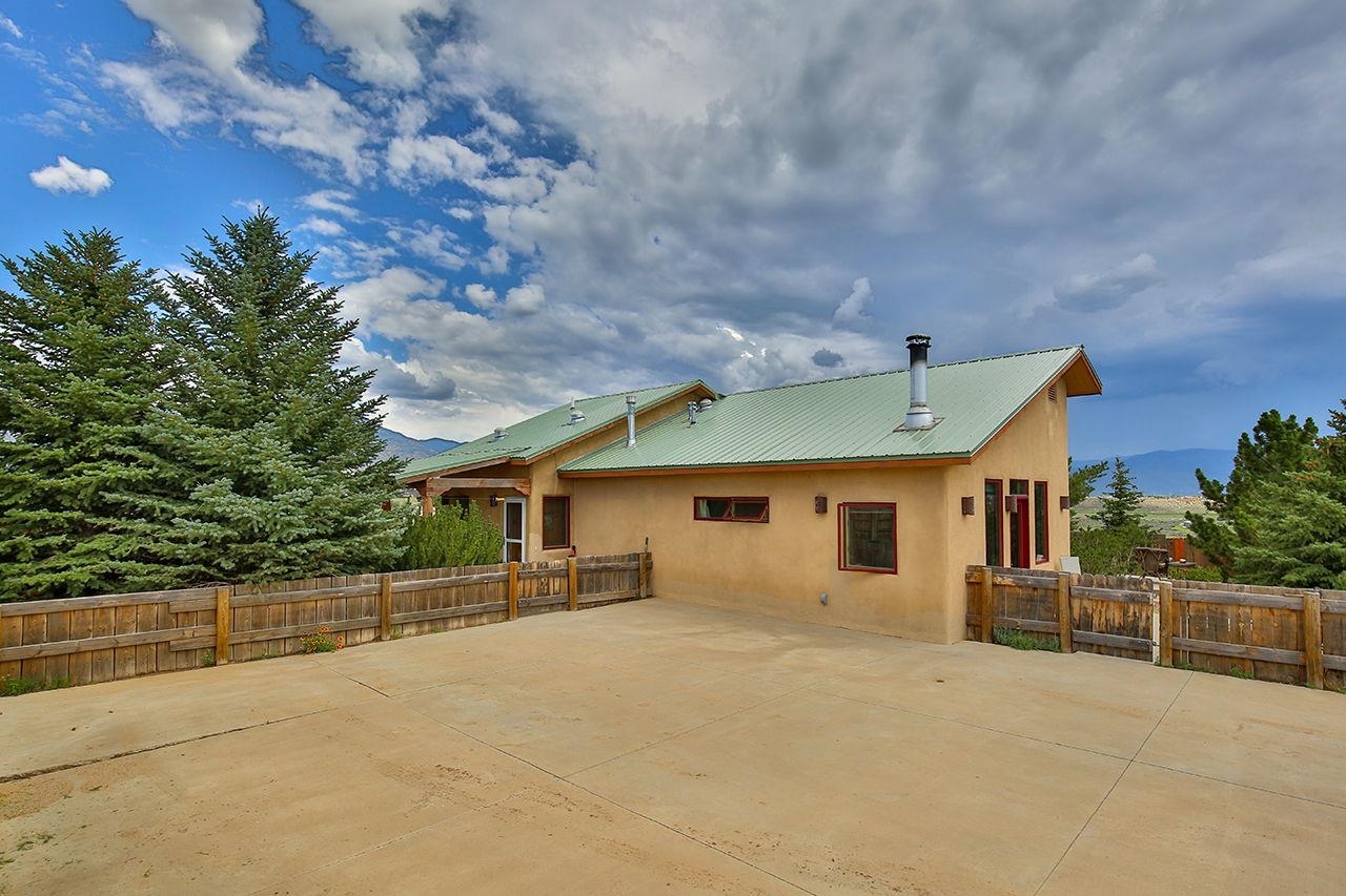 35 Verde Montana Rd, El Prado, New Mexico image 1