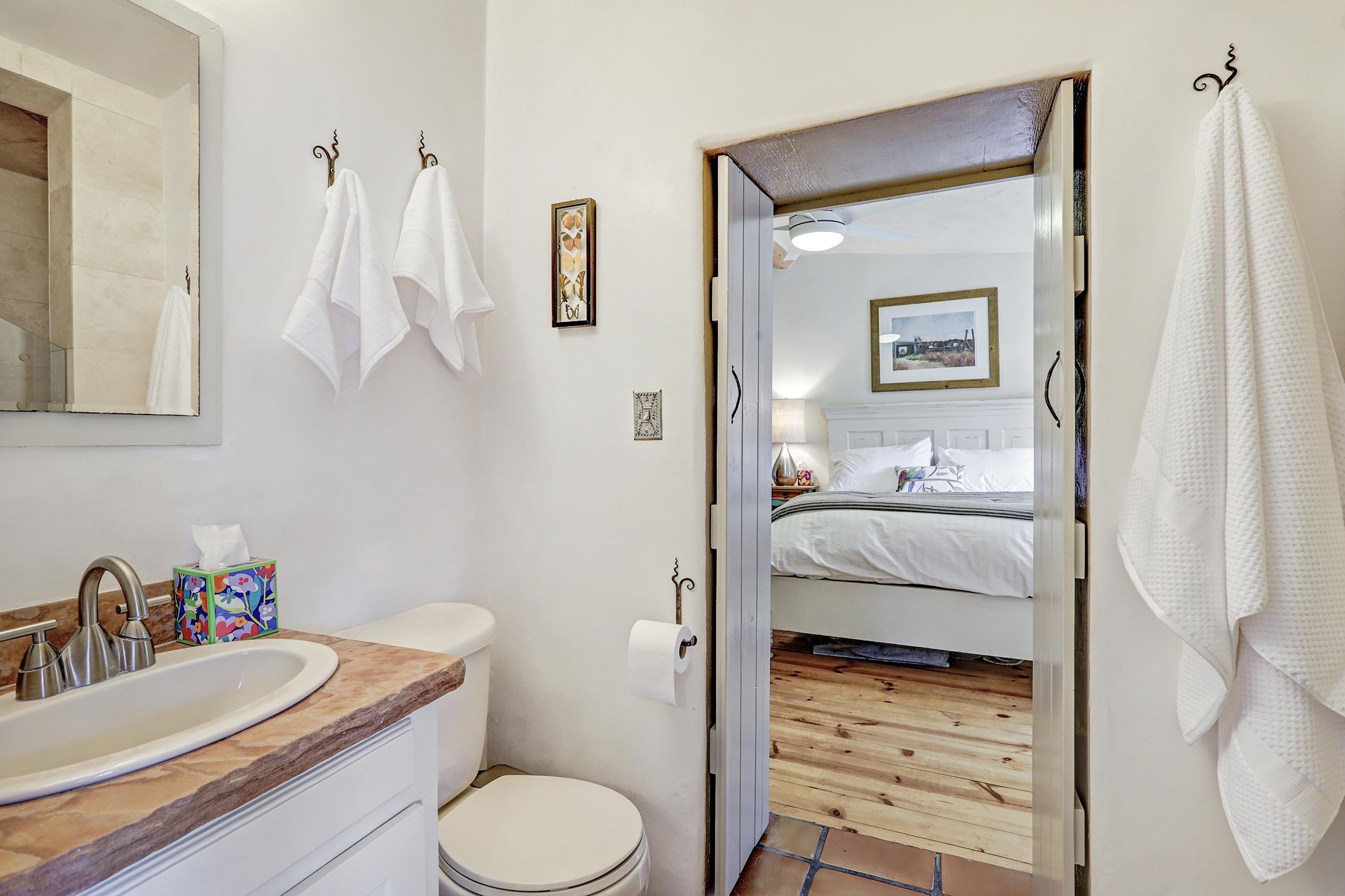 226 Morada Ln, Taos, New Mexico image 14