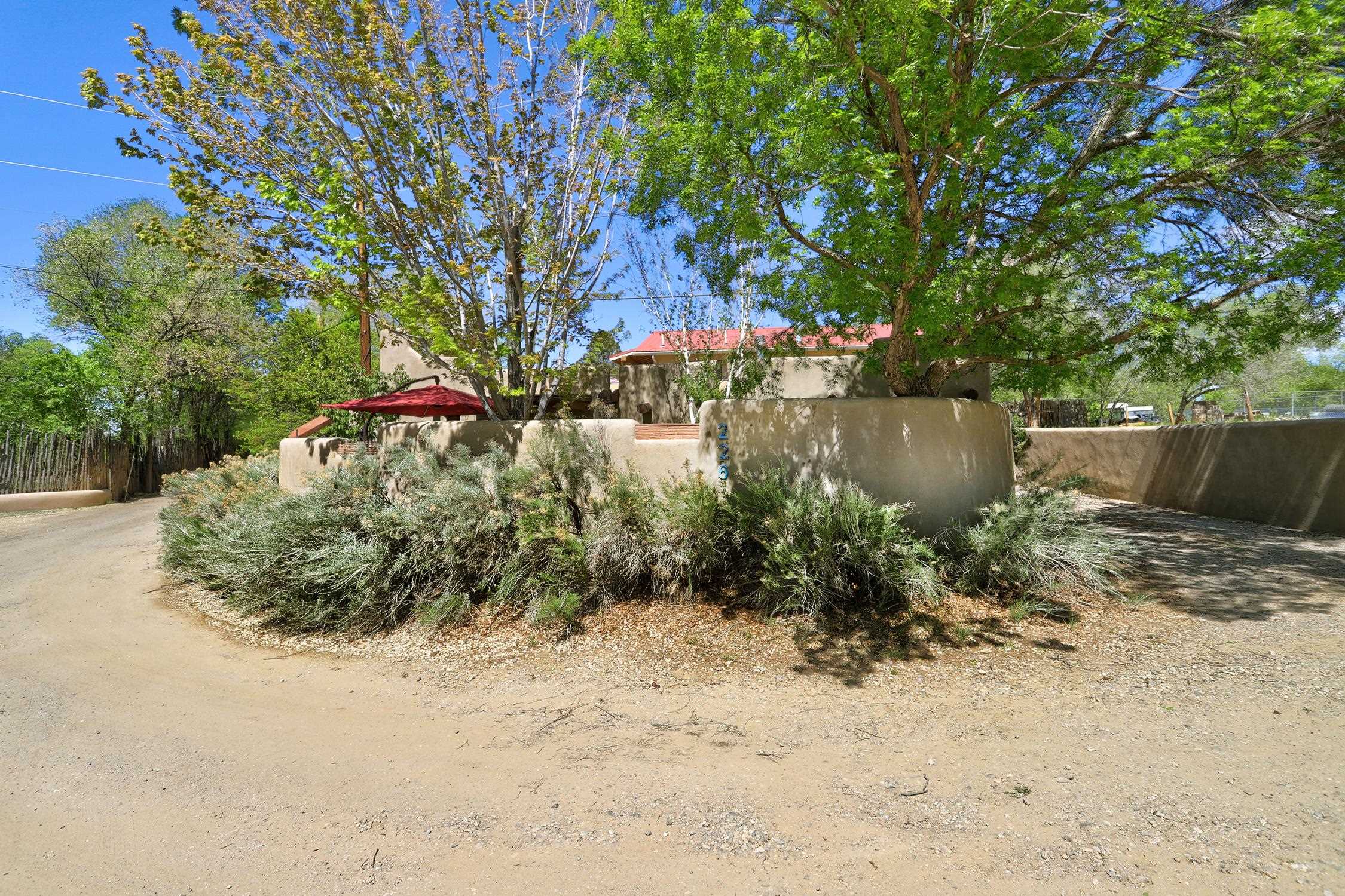 226 Morada Ln, Taos, New Mexico image 23