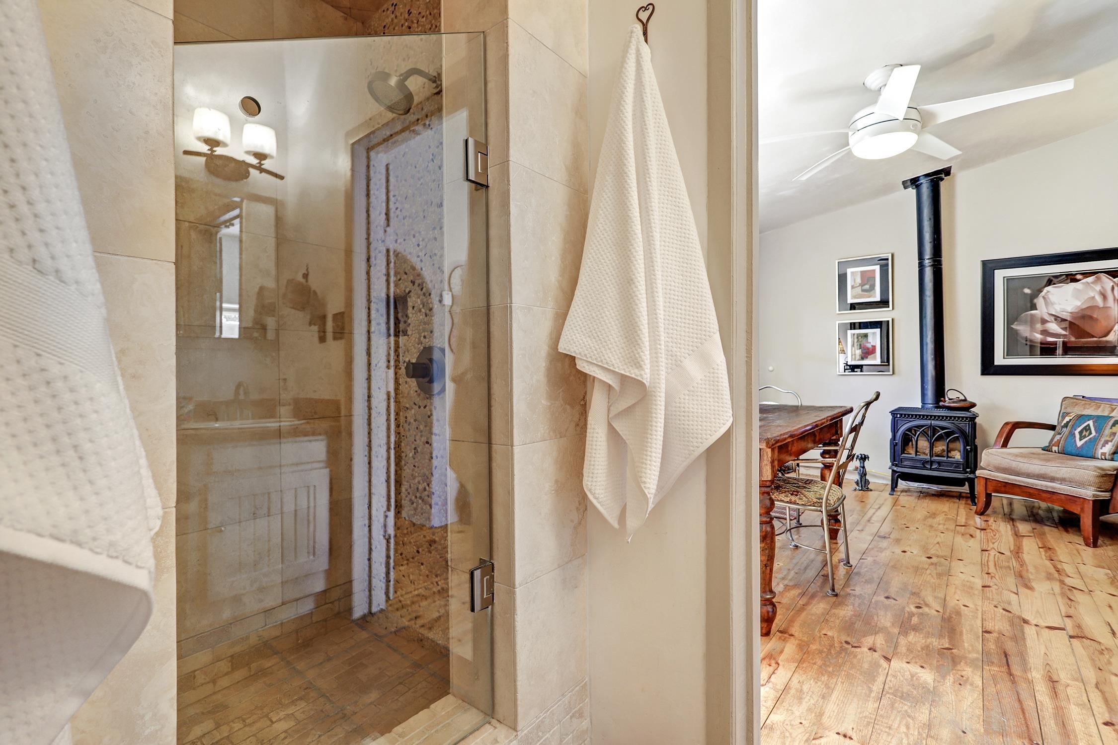 226 Morada Ln, Taos, New Mexico image 15