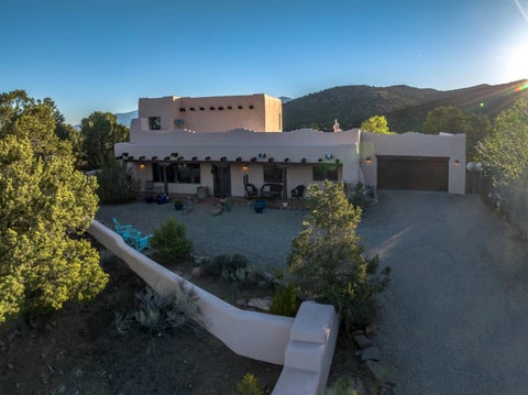 Homes For Sale - 33 Monte Lindo Rd<br/> Ranchos de Taos, NM 87557