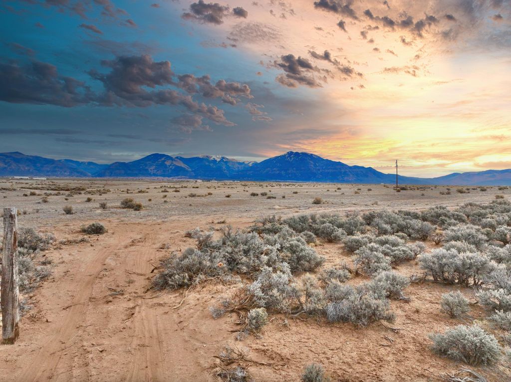 Photo of TBD Darlene Road, El Prado, NM 87529 (MLS # 114364)