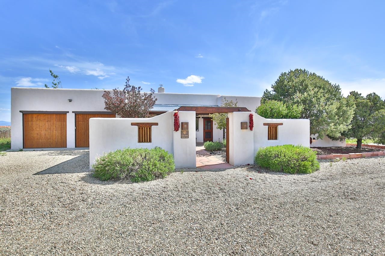 24 Gina Lane, El Prado, New Mexico image 2