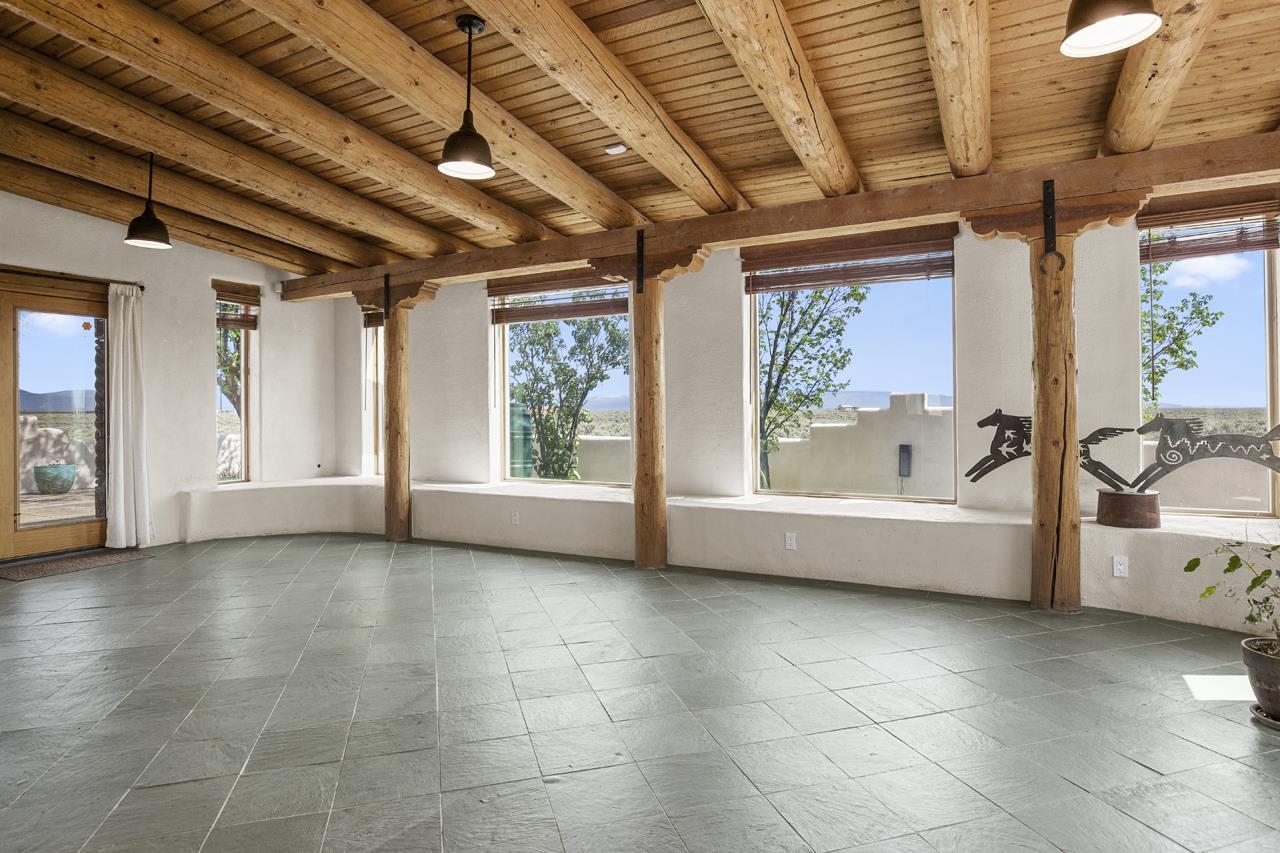 24 Gina Lane, El Prado, New Mexico image 10