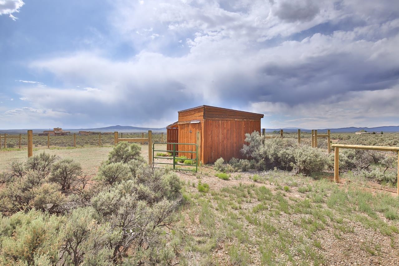 24 Gina Lane, El Prado, New Mexico image 45