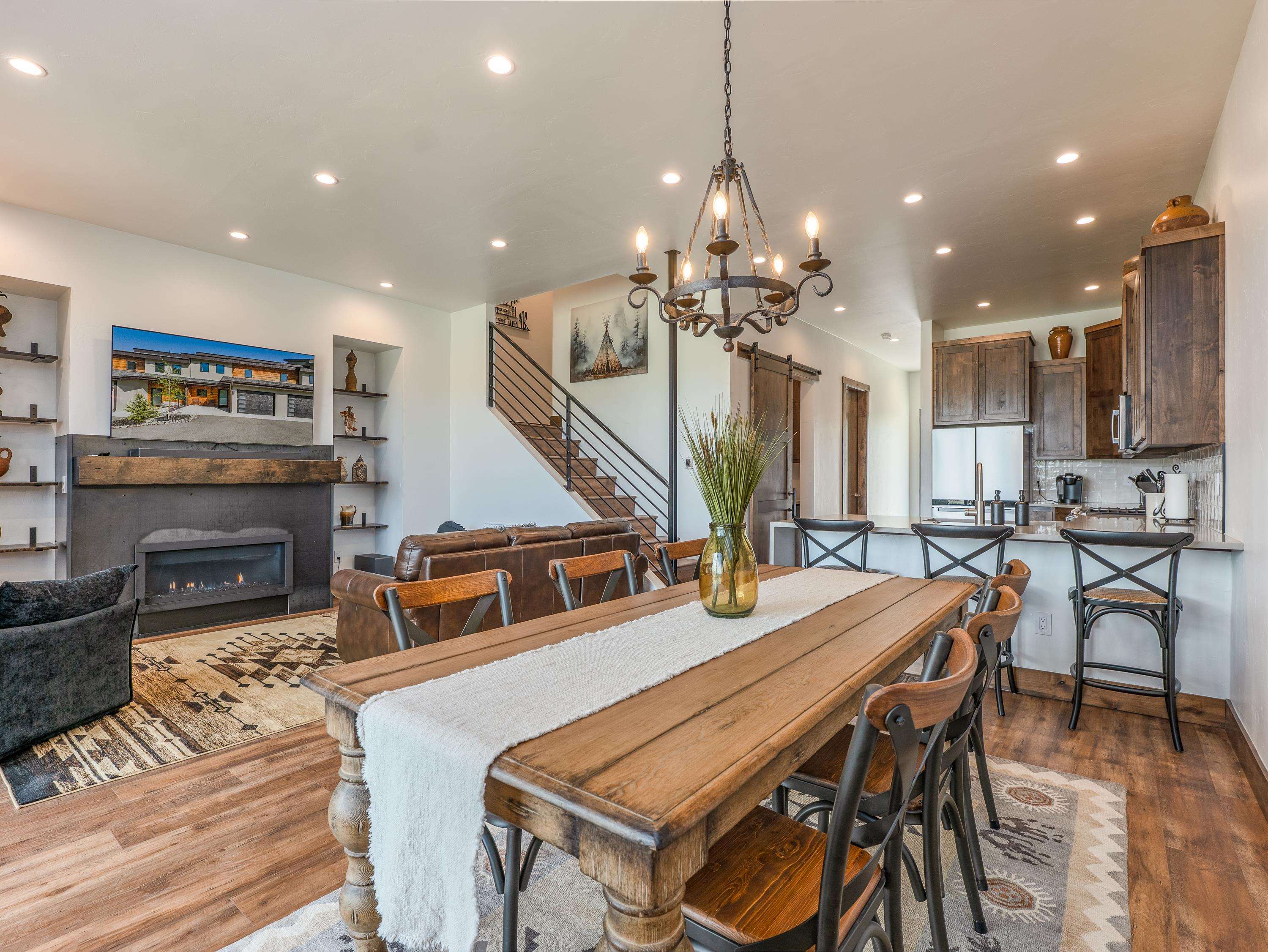 Angel Fire, New Mexico 87710, United States, 4 Bedrooms Bedrooms, ,5 BathroomsBathrooms,Residential,Active,186886