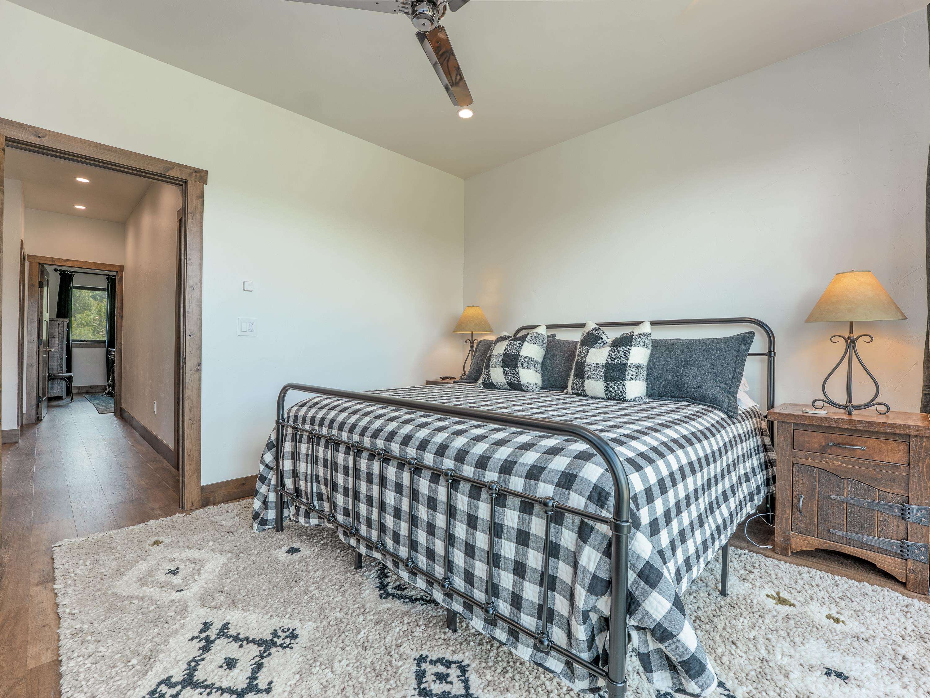 Angel Fire, New Mexico 87710, United States, 4 Bedrooms Bedrooms, ,5 BathroomsBathrooms,Residential,Active,186886