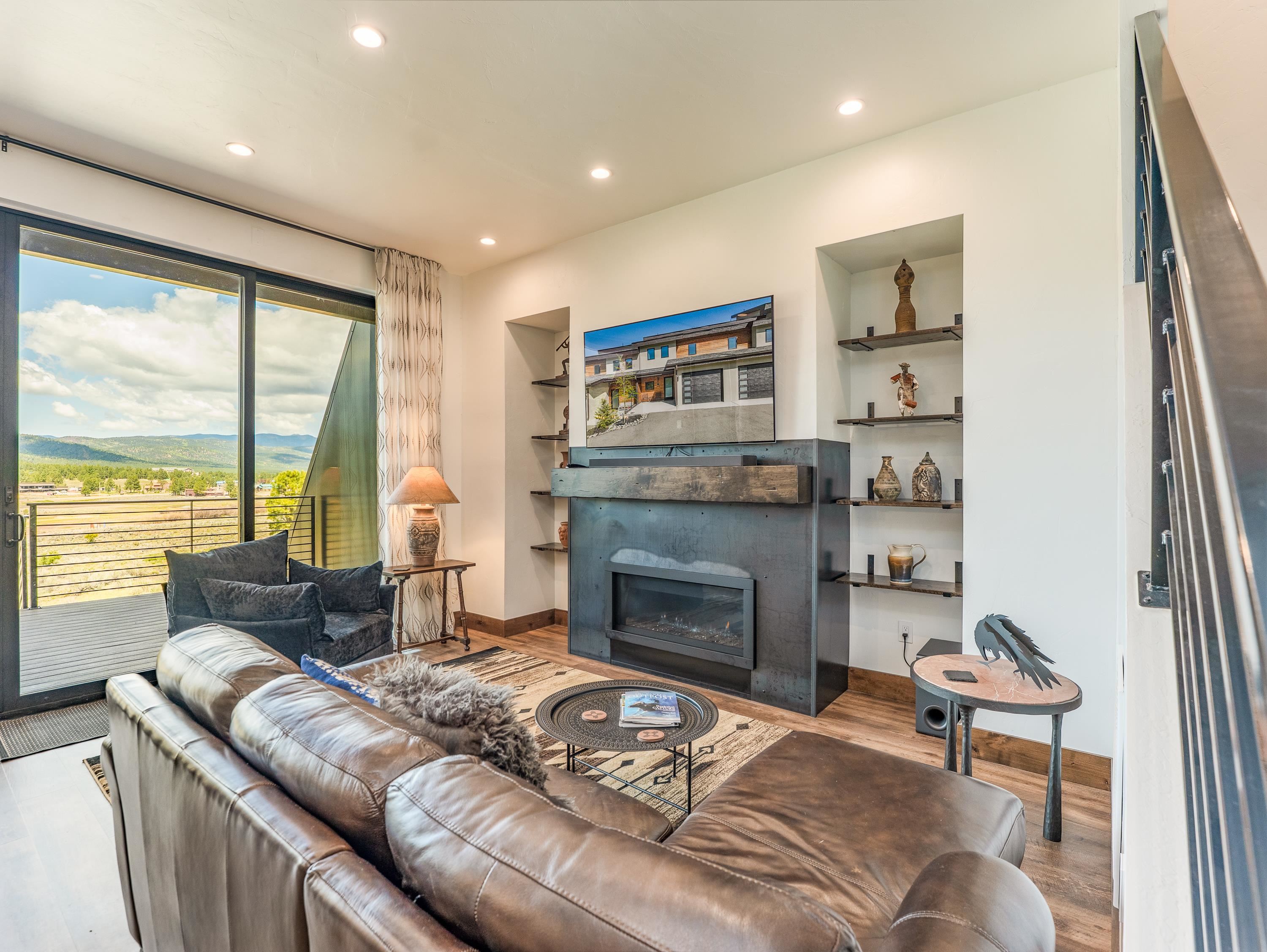 Angel Fire, New Mexico 87710, United States, 4 Bedrooms Bedrooms, ,5 BathroomsBathrooms,Residential,Active,186886