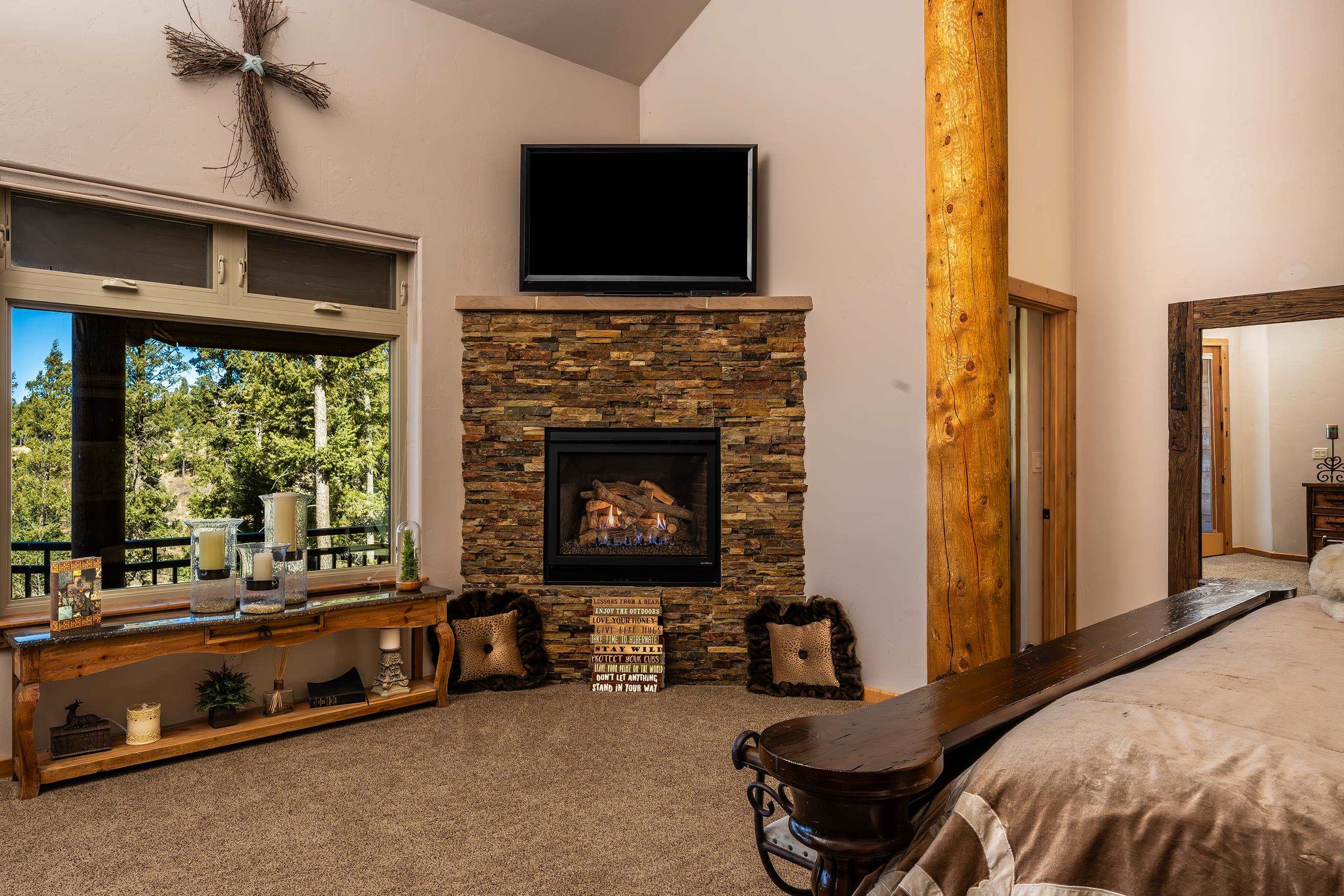 233 El Camino Real, Angel Fire, New Mexico image 14