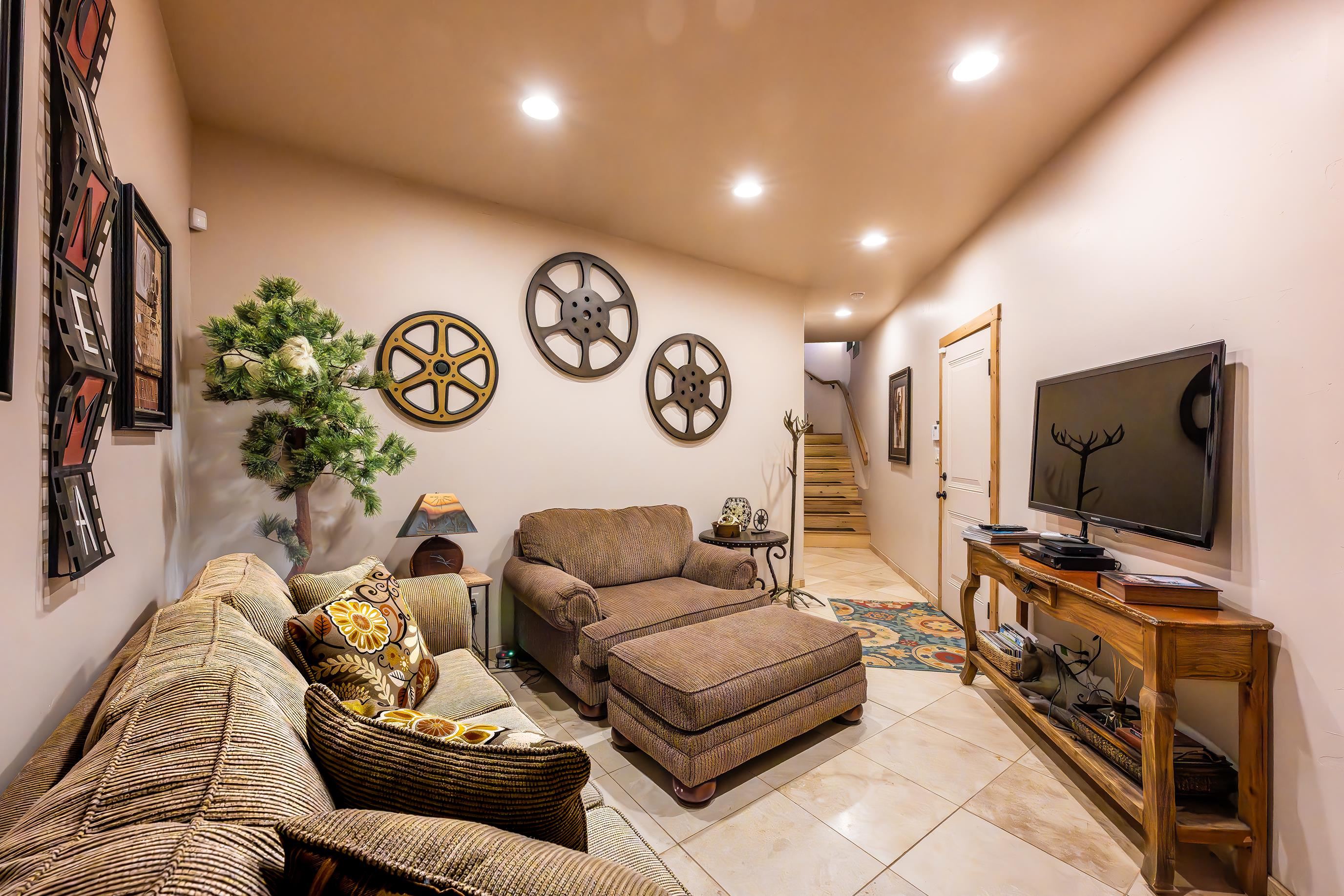 233 El Camino Real, Angel Fire, New Mexico image 23
