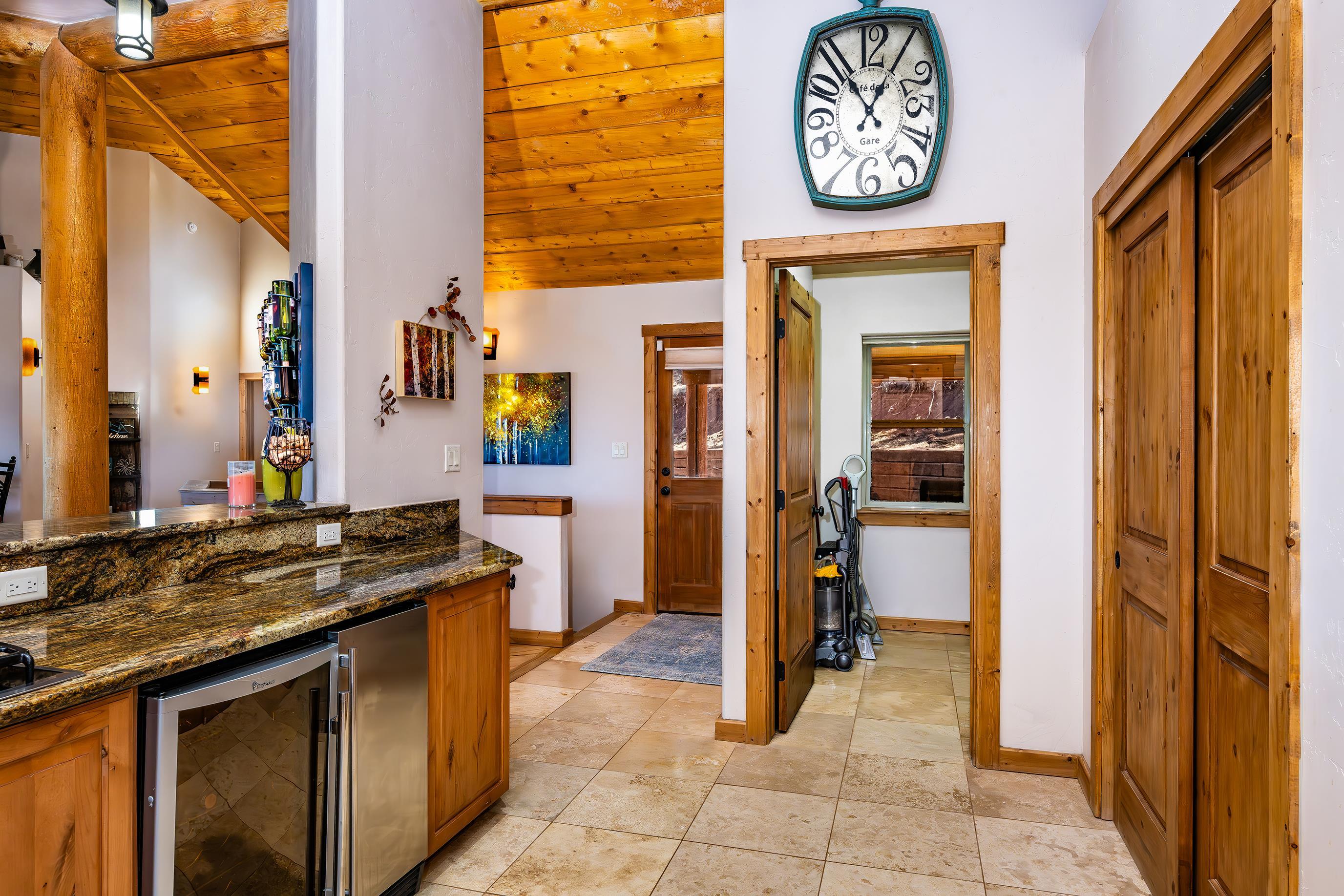 233 El Camino Real, Angel Fire, New Mexico image 11