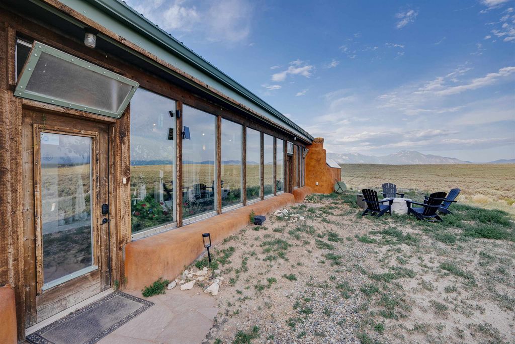 Photo of 25 Earthship Way, Tres Piedras, NM 87577 (MLS # 113703)