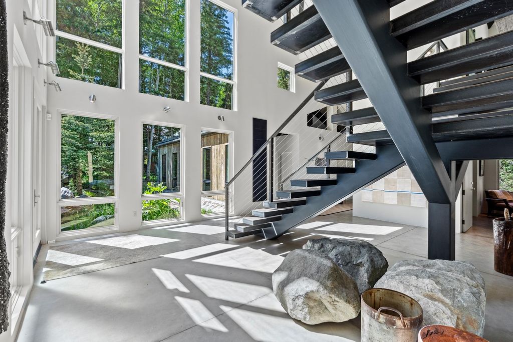 Photo of 5 O E Pattison Loop, Taos Ski Valley, NM 87525 (MLS # 113660)