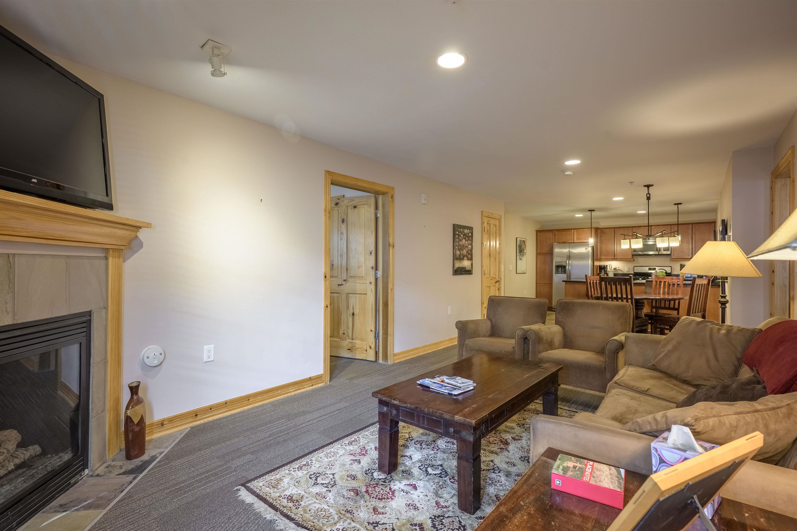 110 Sutton Place Drive #409, Taos Ski Valley, New Mexico image 19