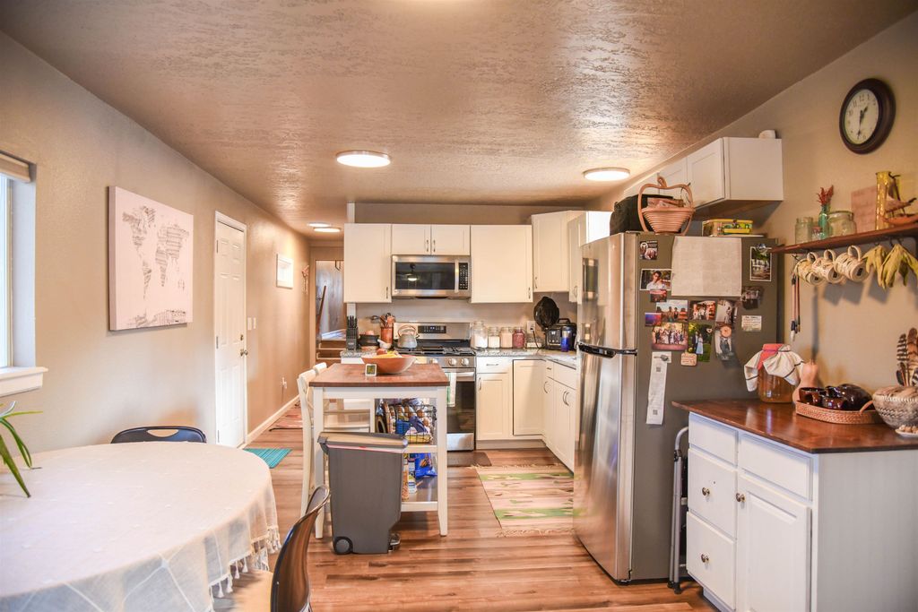 Photo of 2305 Hwy 522 #B, Questa, NM 87556 (MLS # 114343)