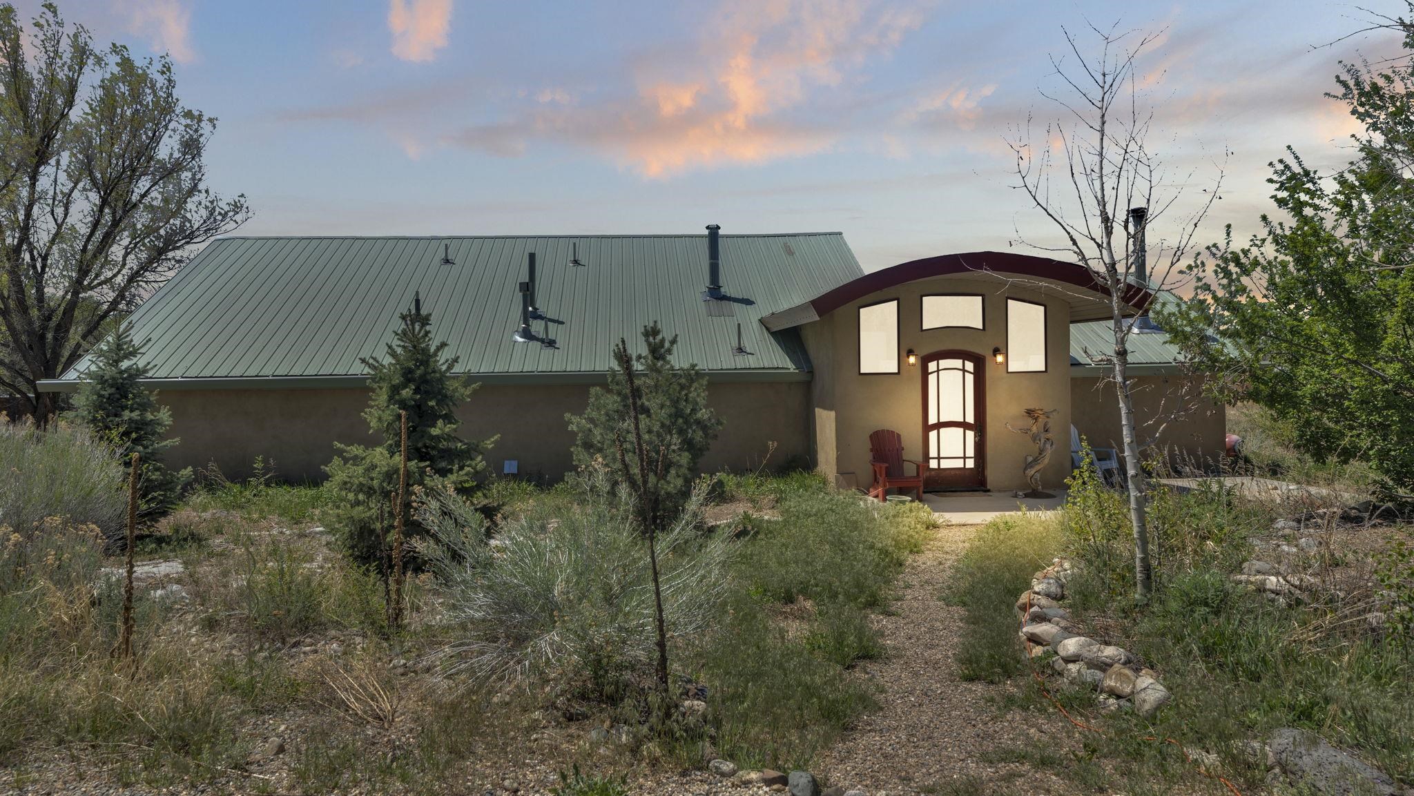 1036 La Cienega Rd, El Prado, New Mexico image 2