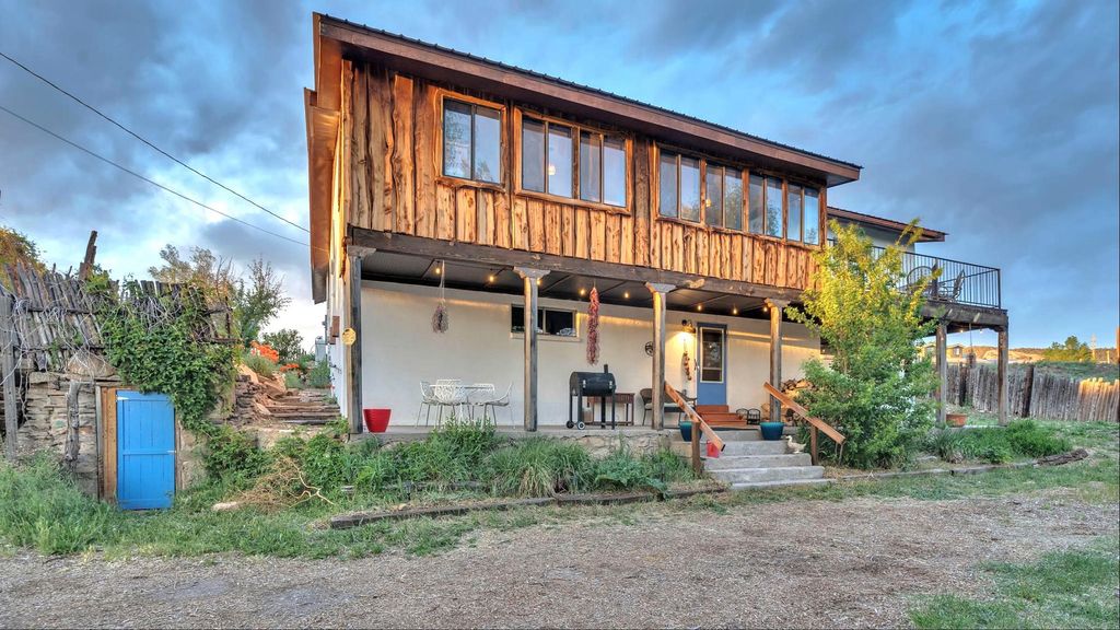 Photo of 14197 Sr 75, Penasco, NM 87553 (MLS # 114585)