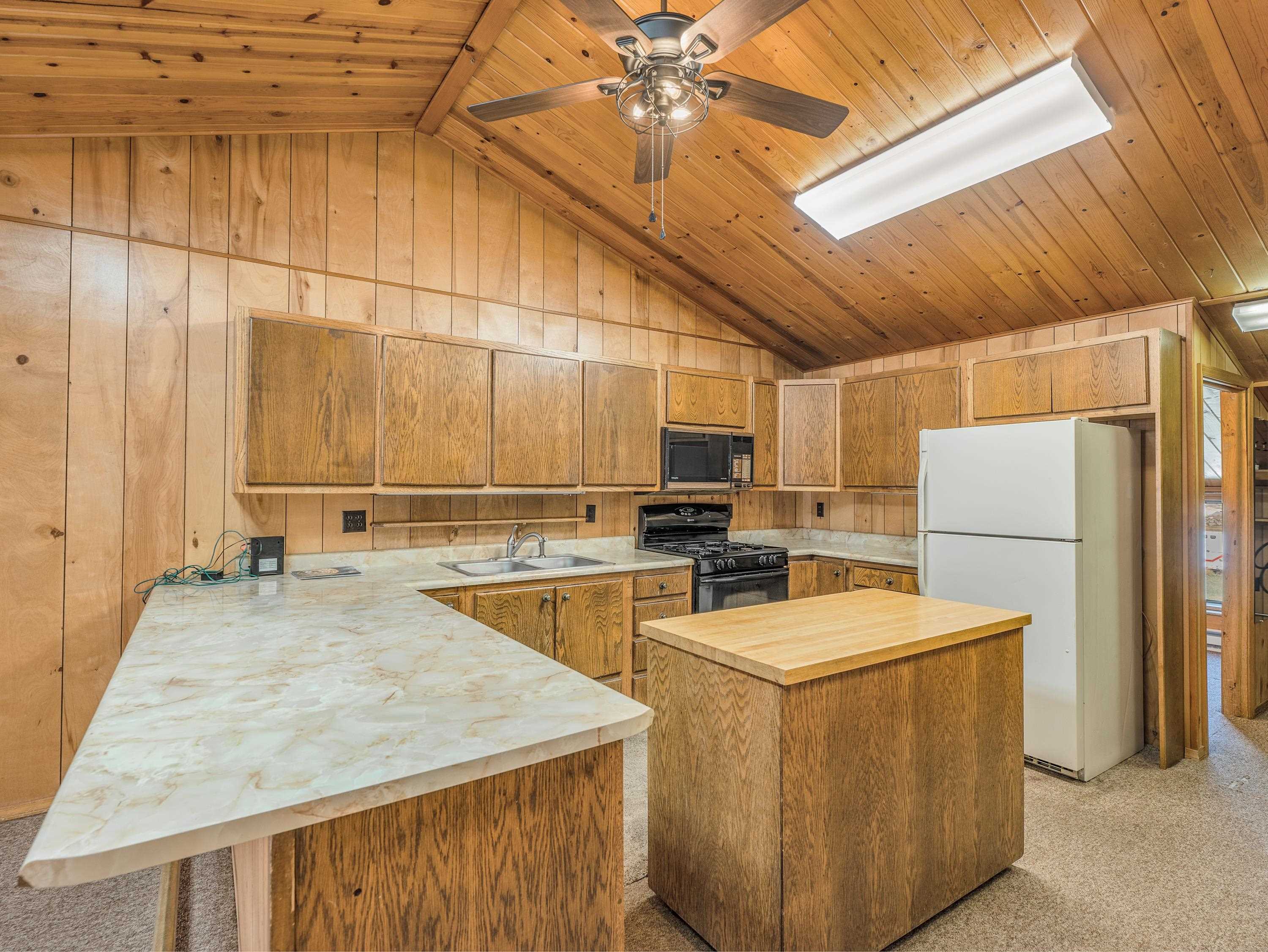 Angel Fire, New Mexico 87710, United States, ,Commercial,Active,117631