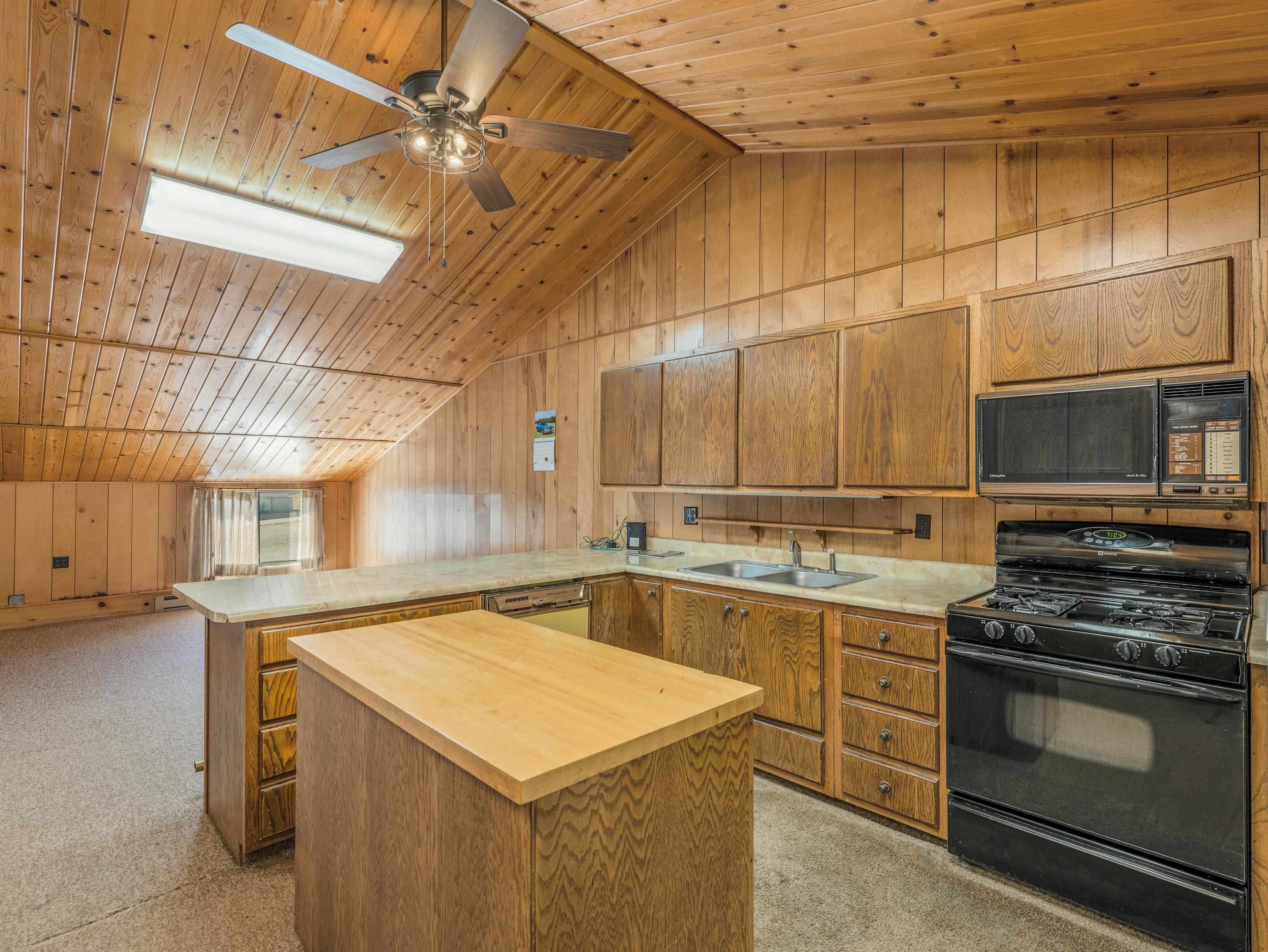 Angel Fire, New Mexico 87710, United States, ,Commercial,Active,117631