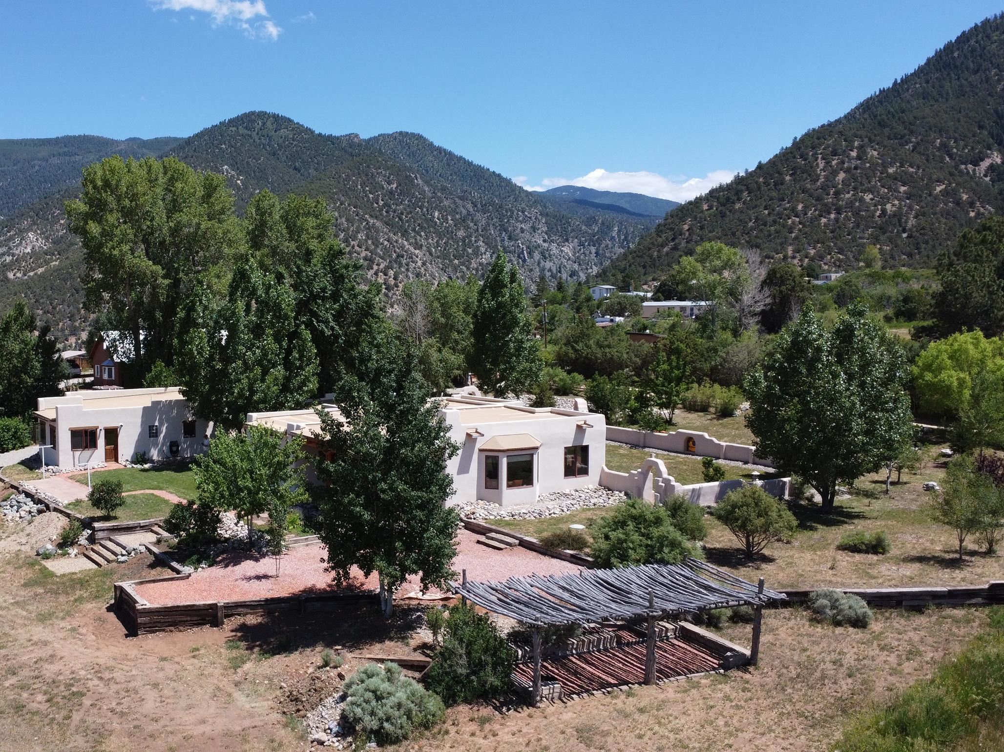 8 Juan Martinez Road, Arroyo Seco, New Mexico image 30