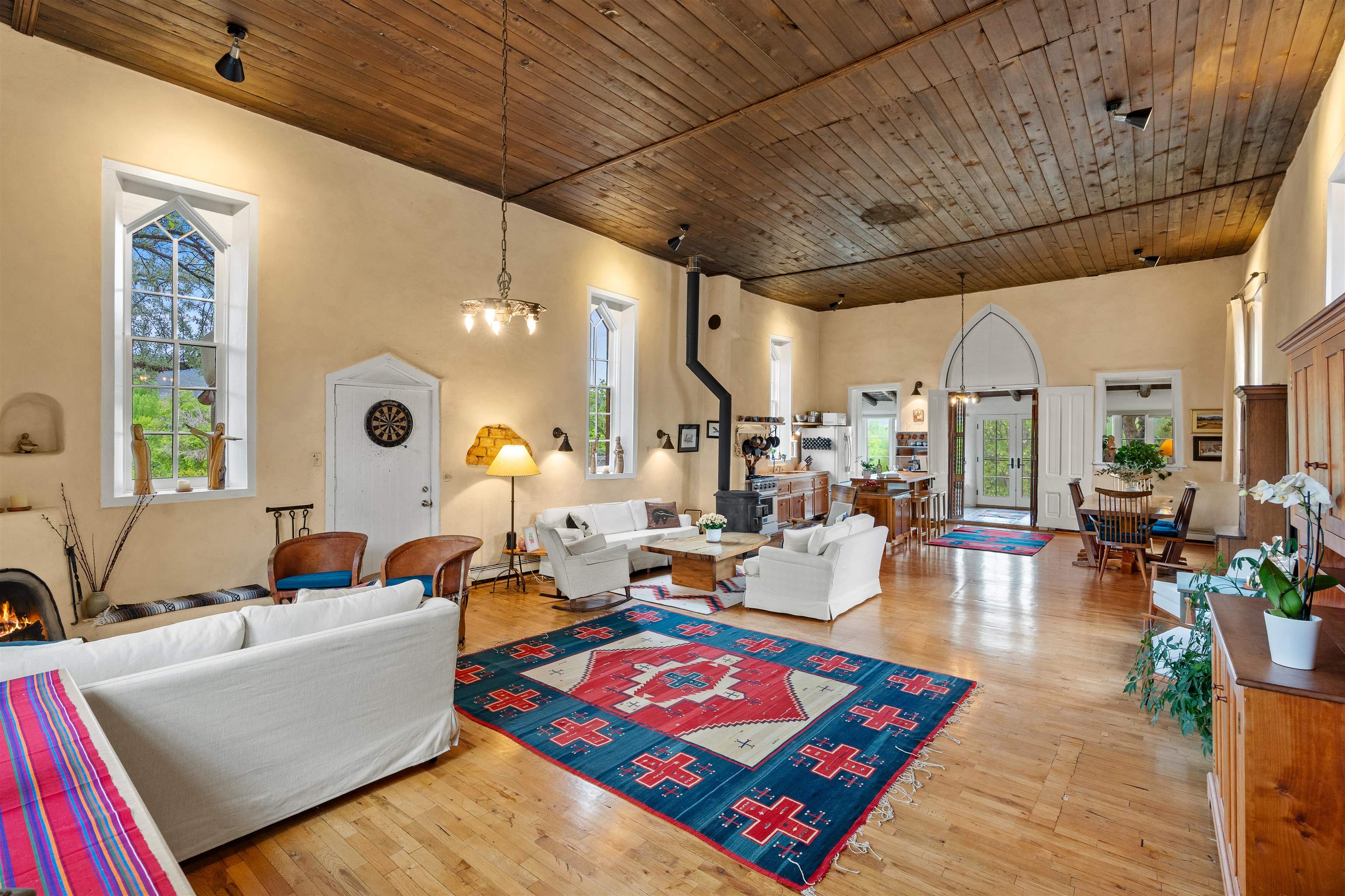 115 Quesnel St, Taos, New Mexico image 3