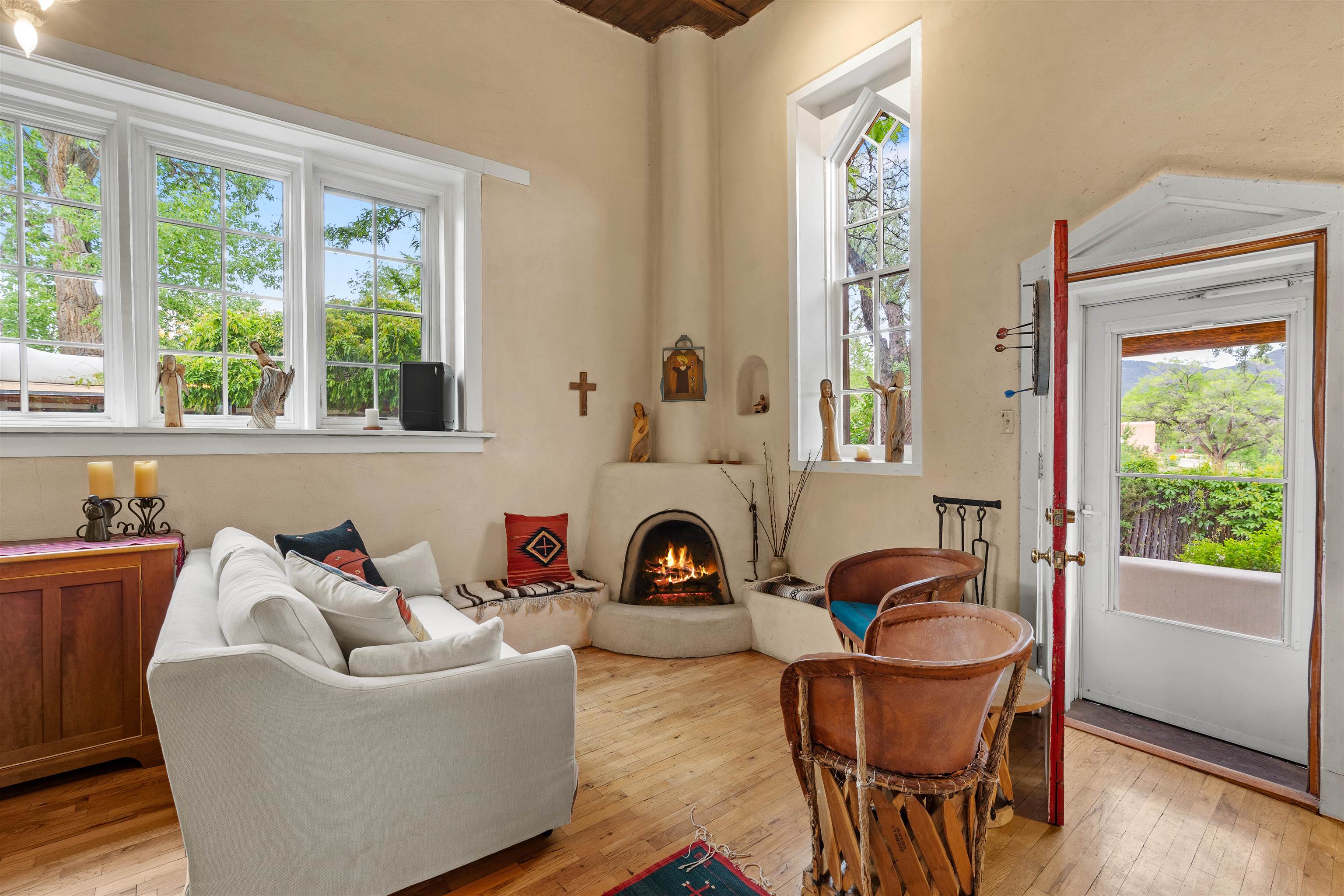 115 Quesnel St, Taos, New Mexico image 4